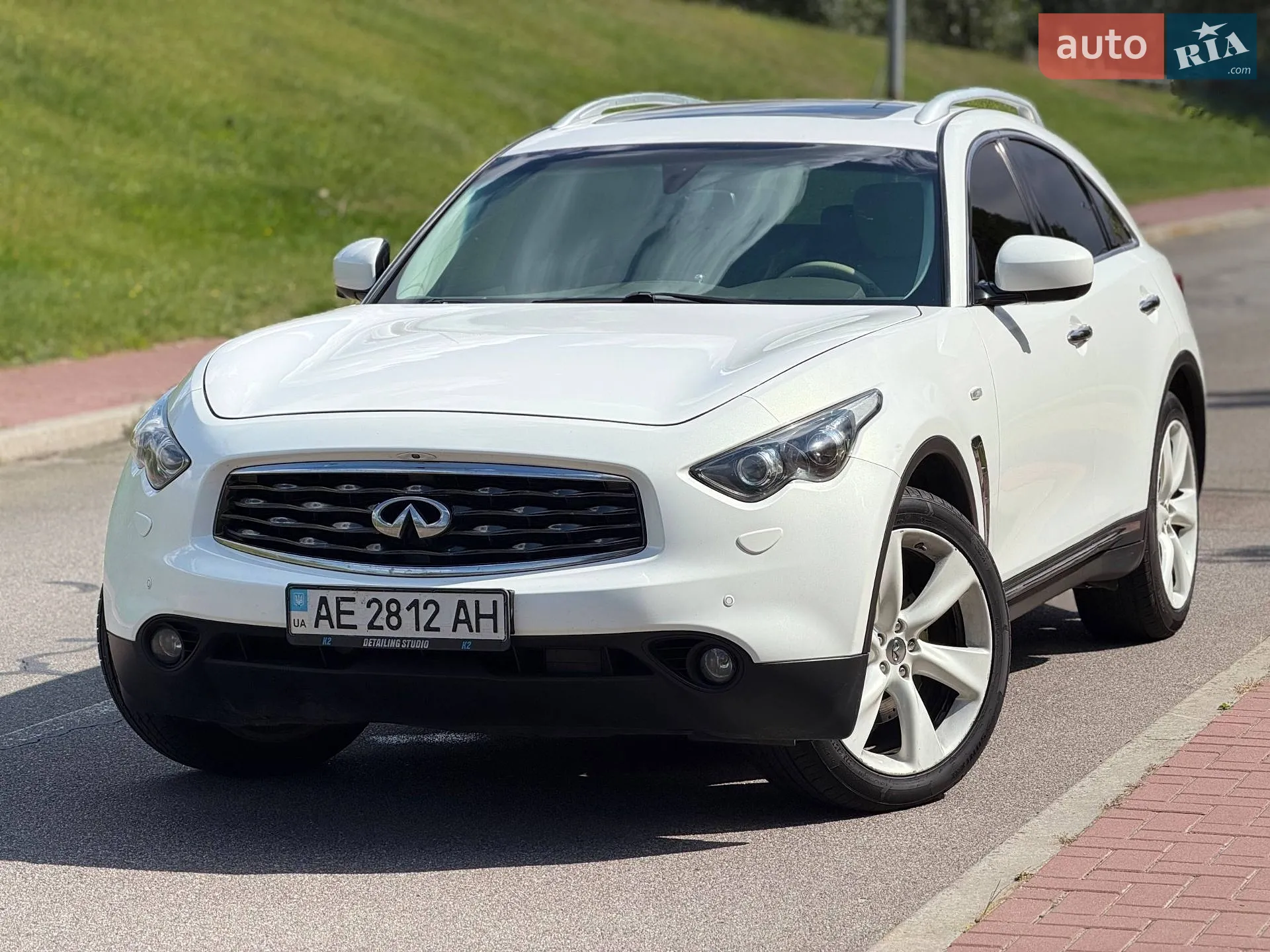 Infiniti FX 37, 2011