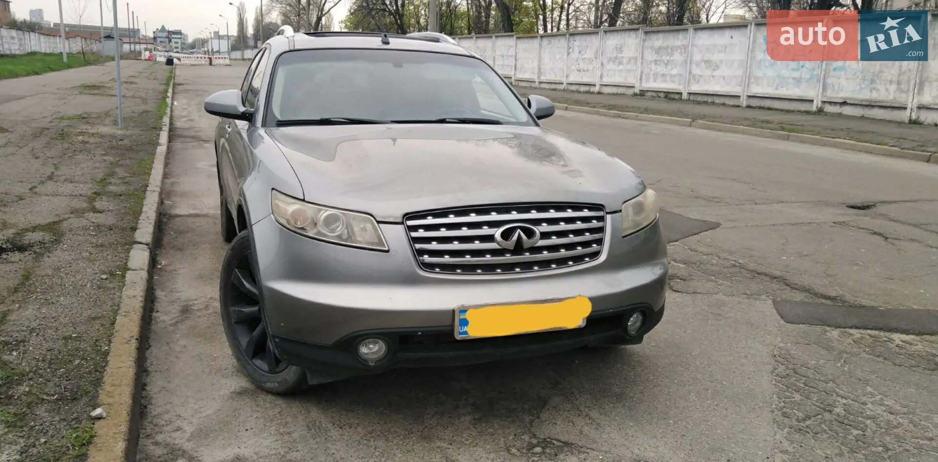 Infiniti FX 45, 2004