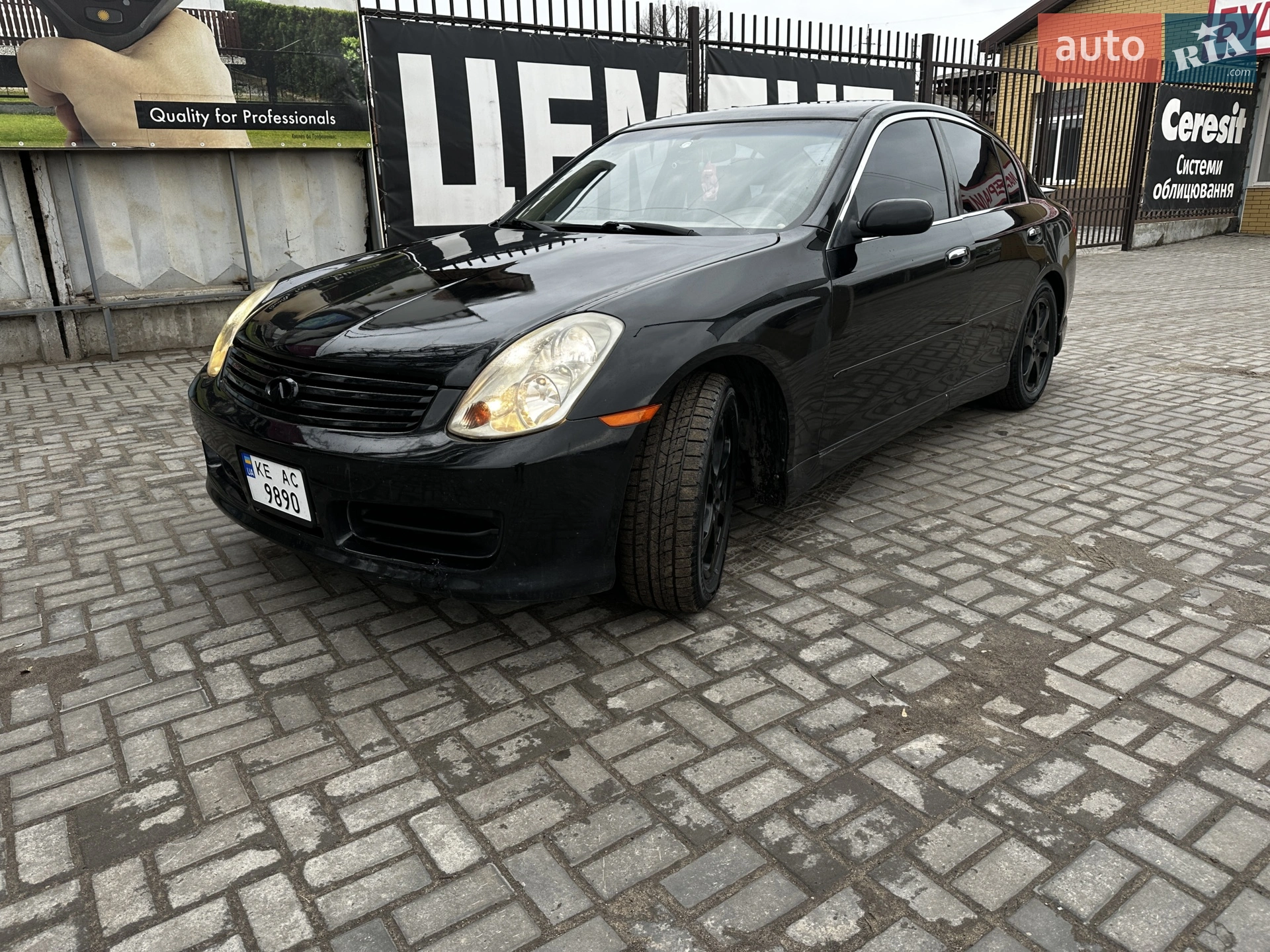 Infiniti G35, 2004