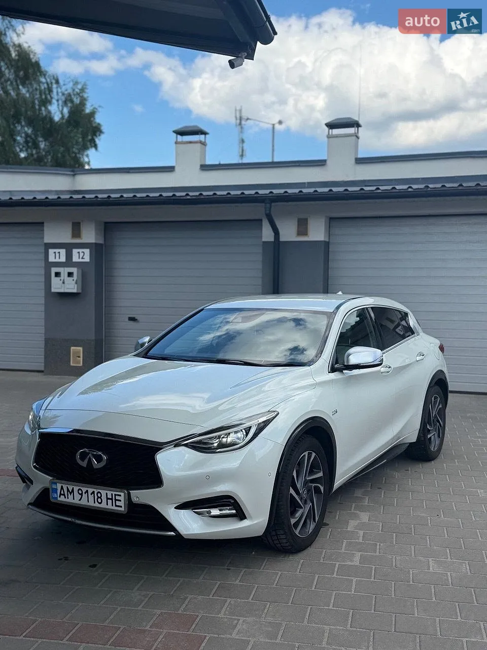 Infiniti Q30, 2019