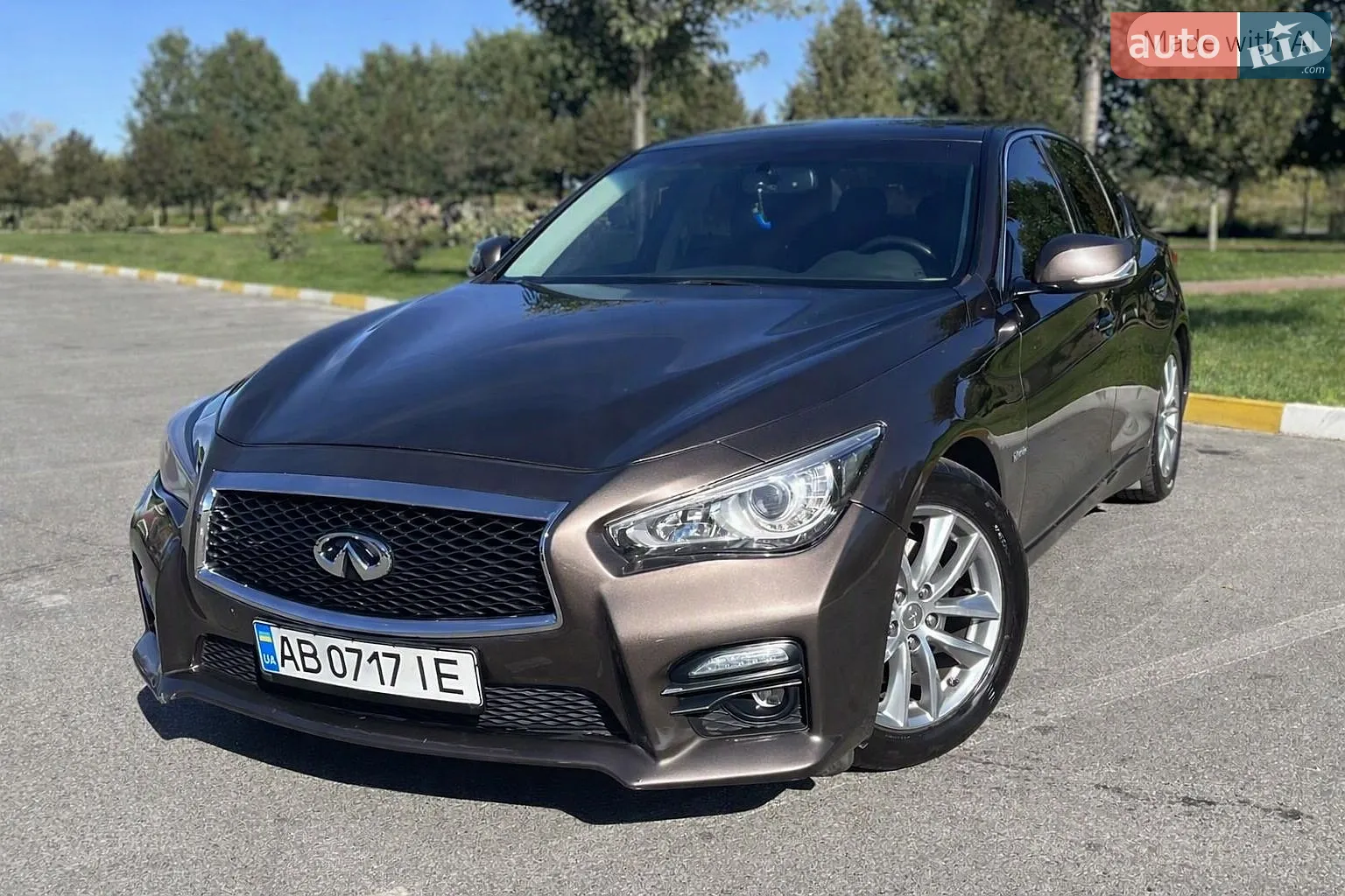 Infiniti Q50, 2013