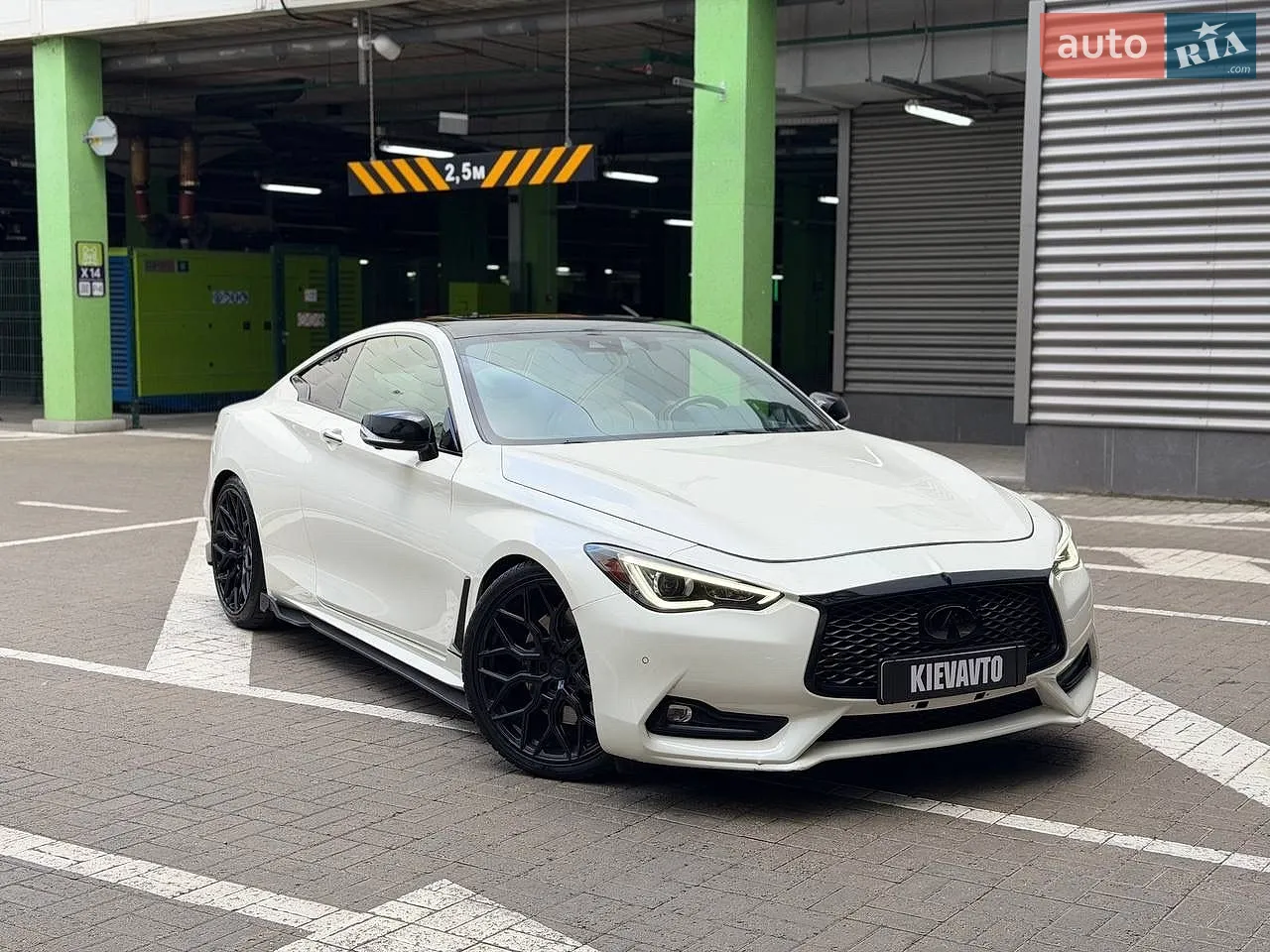 Infiniti Q60, 2017