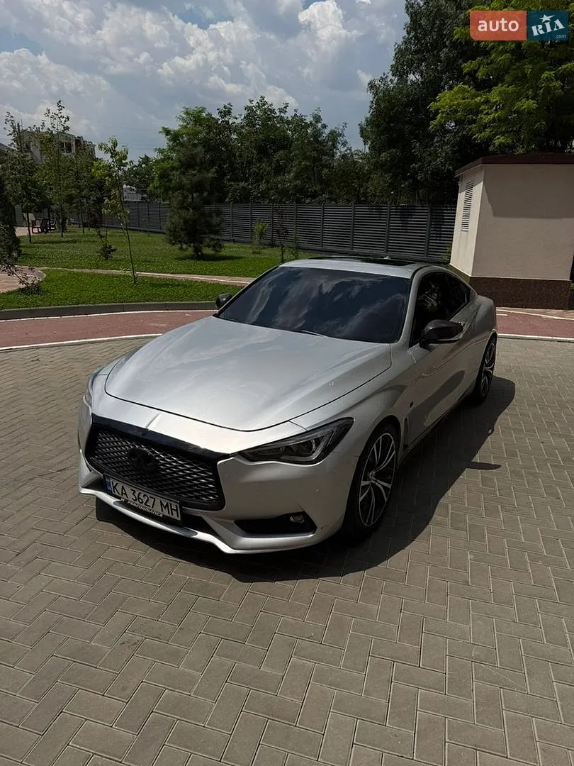 Infiniti Q60, 2017