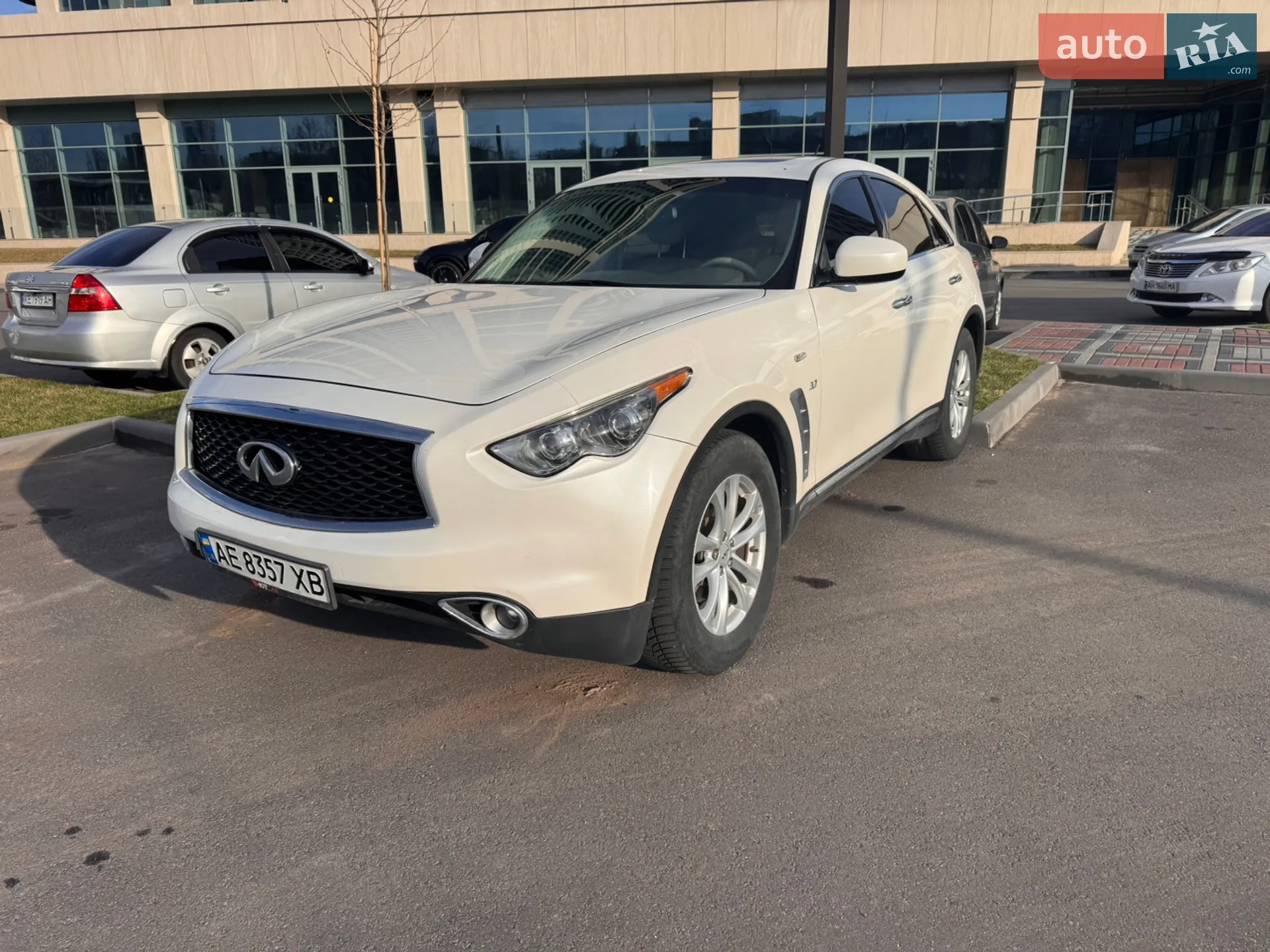 Infiniti QX70, 2016