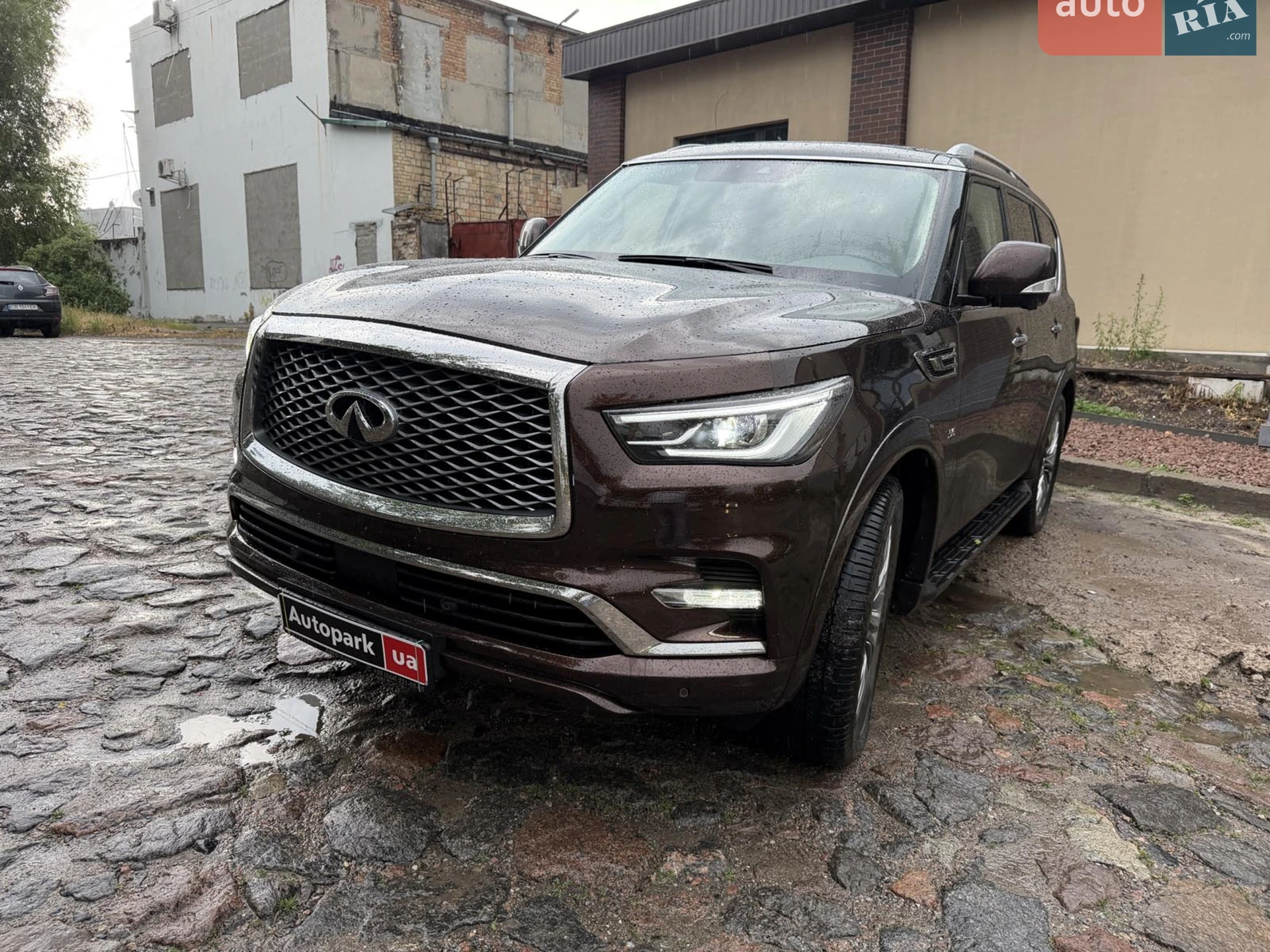 Infiniti QX80, 2018