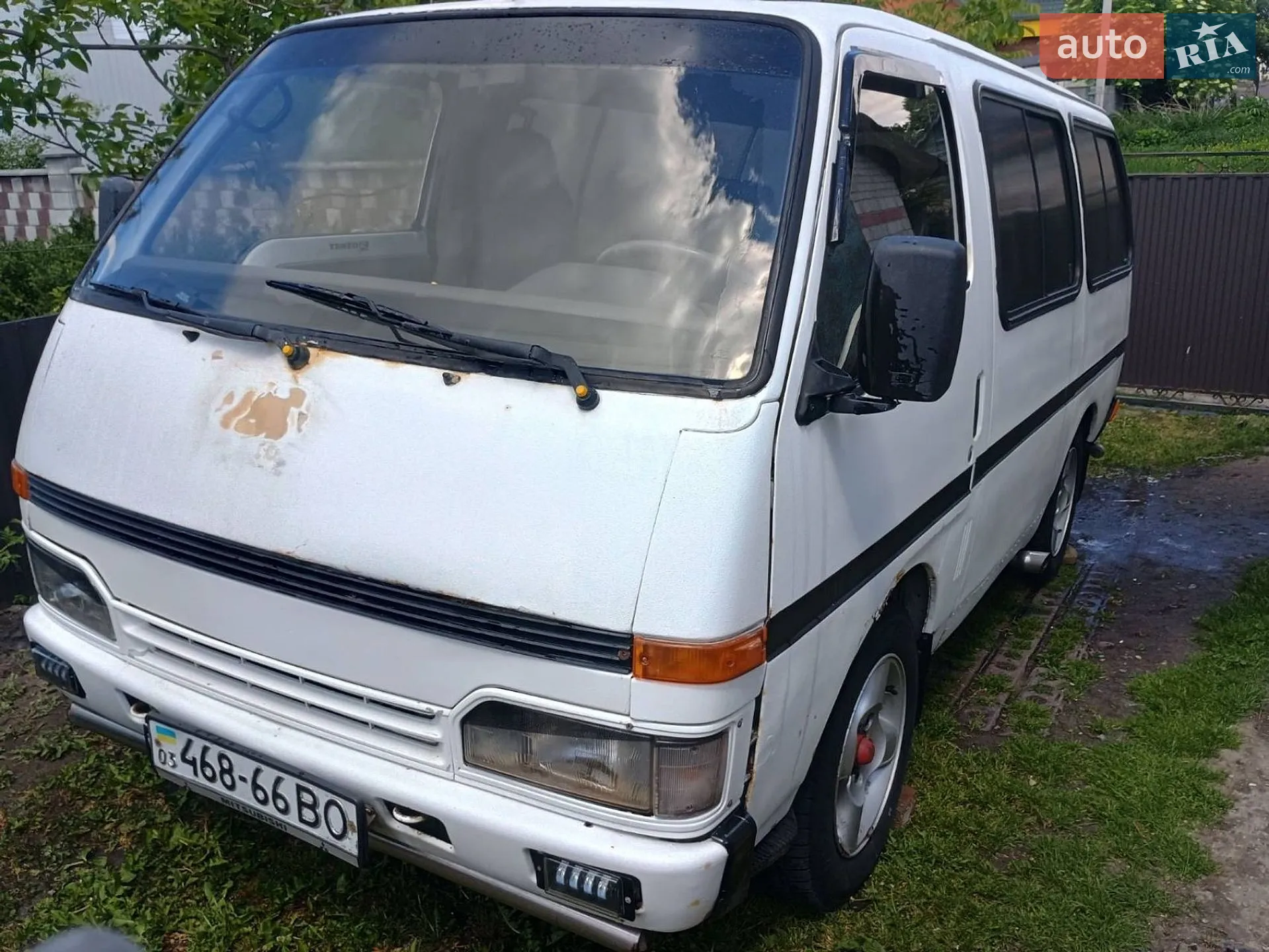 Isuzu Midi, 1992