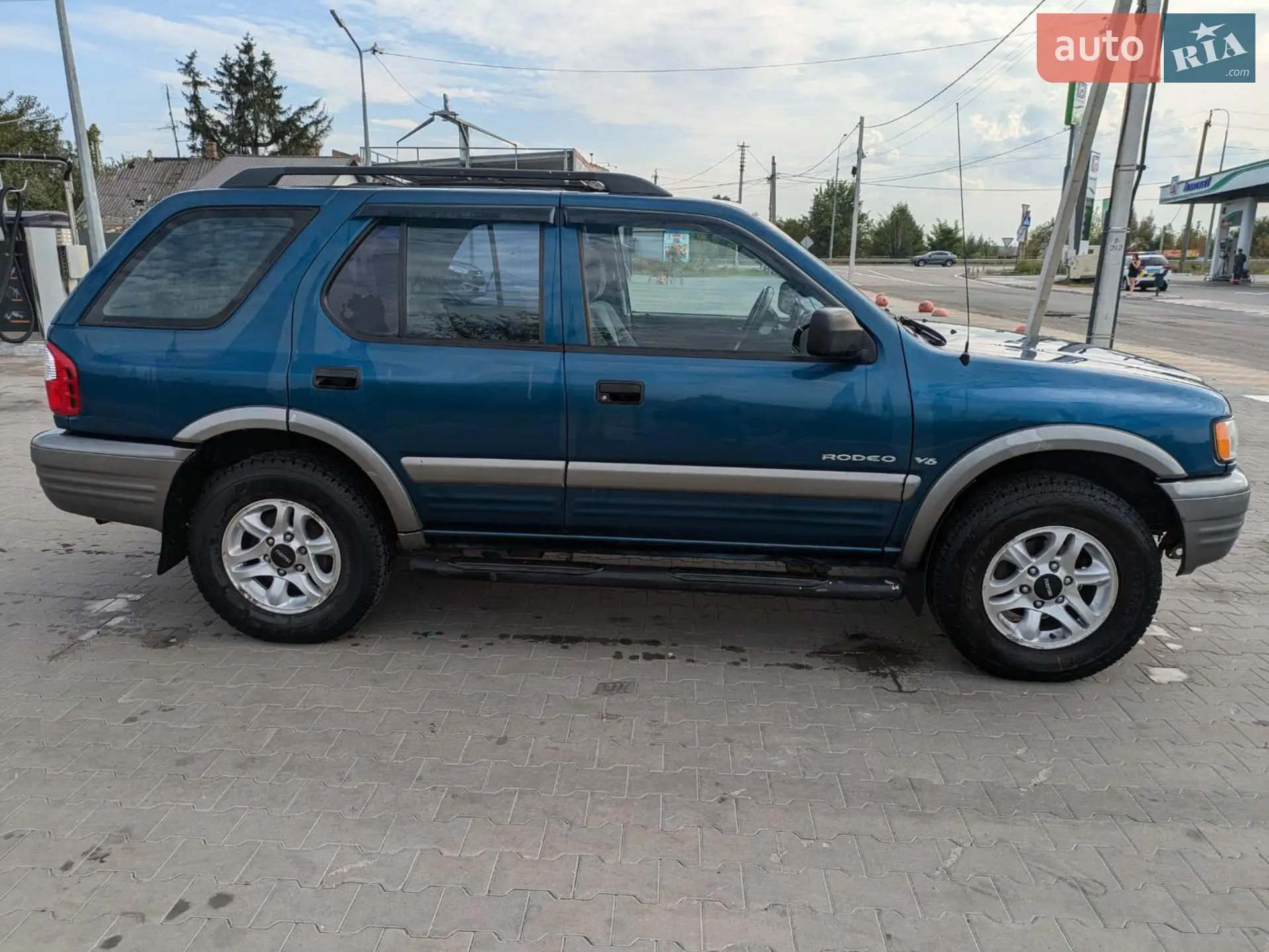 Isuzu Rodeo, 2002