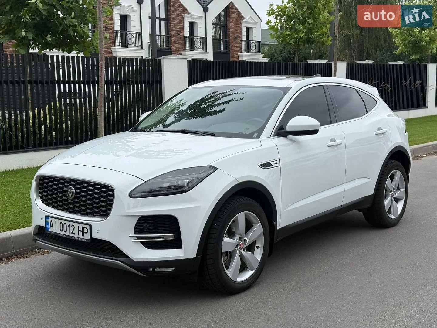 Jaguar E-Pace, 2022