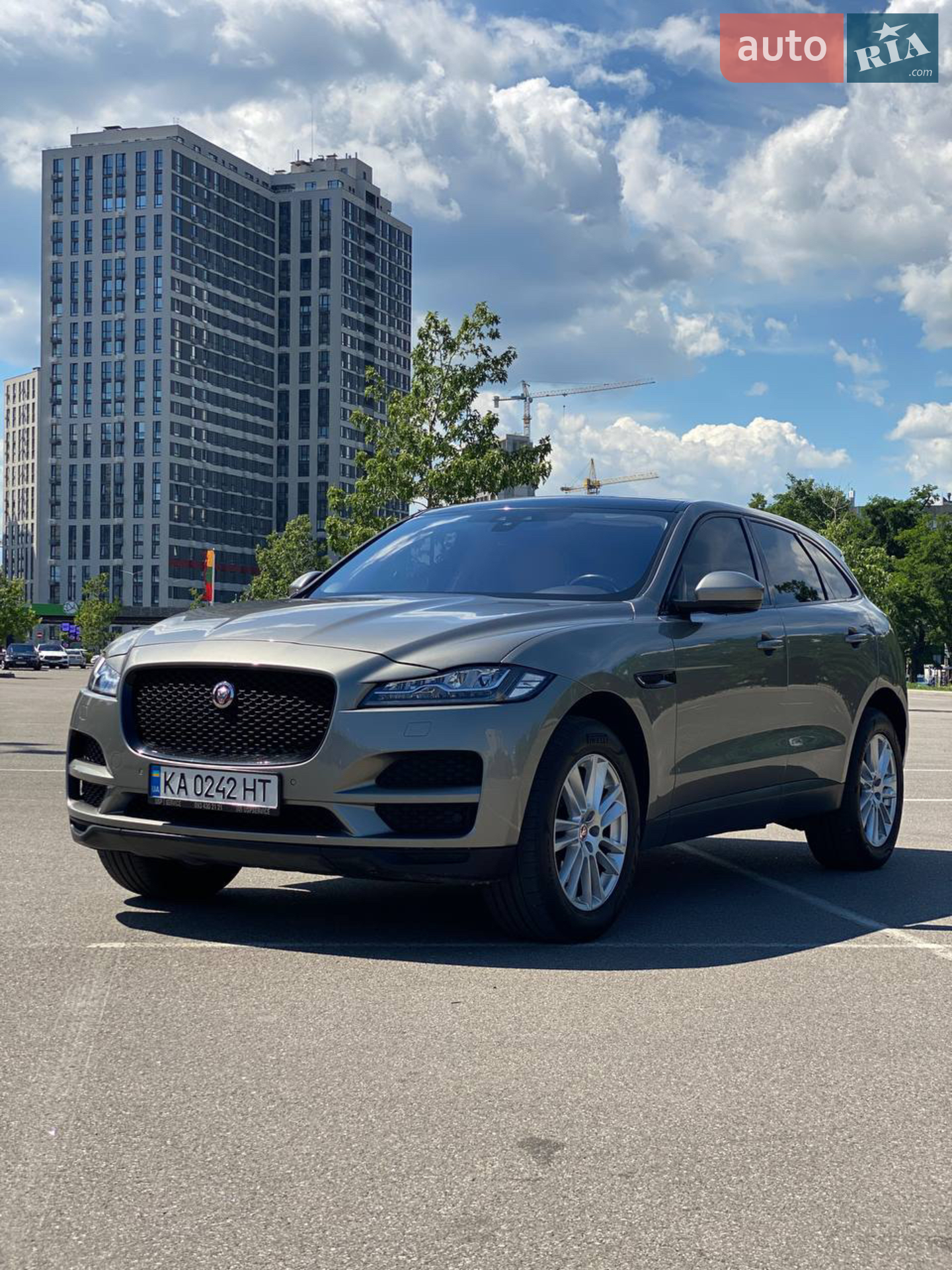 Jaguar F-Pace, 2017