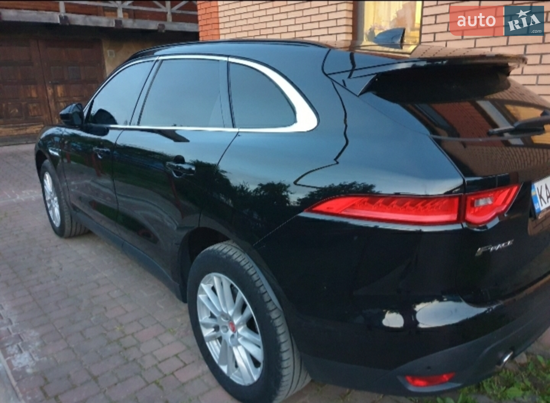 Jaguar F-Pace, 2017