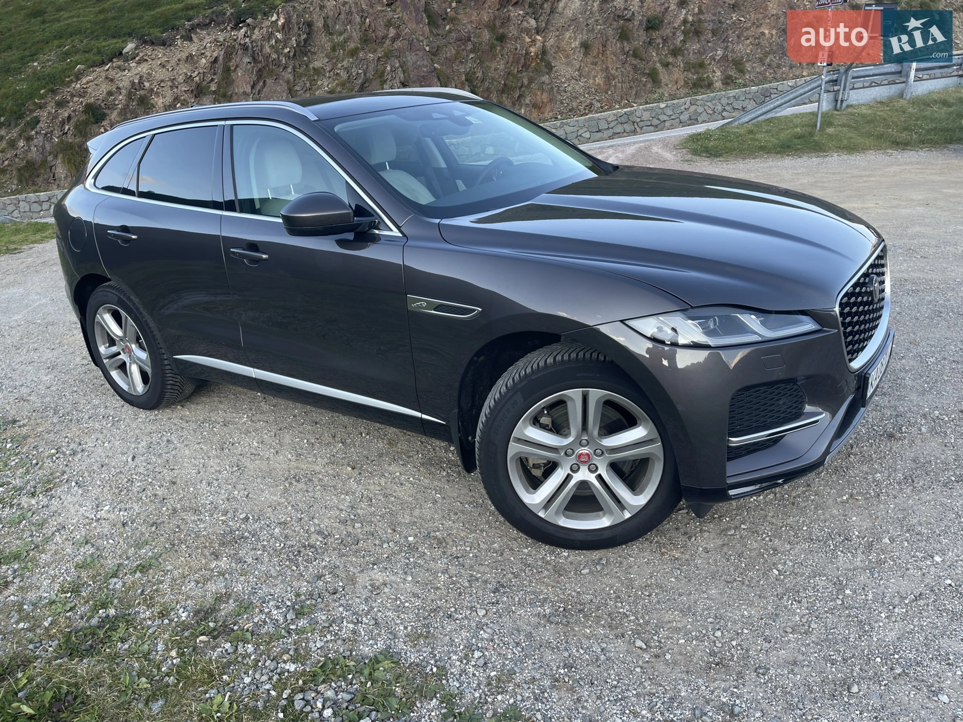 Jaguar F-Pace, 2023