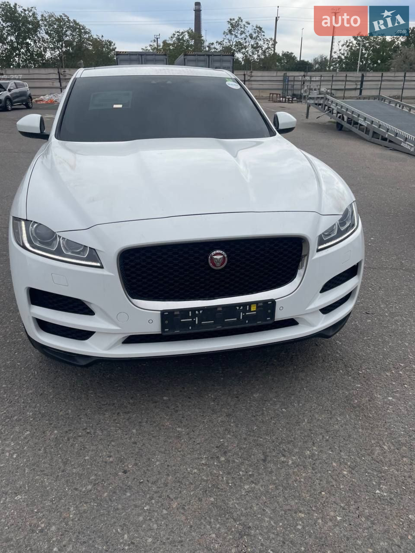 Jaguar F-Pace, 2016