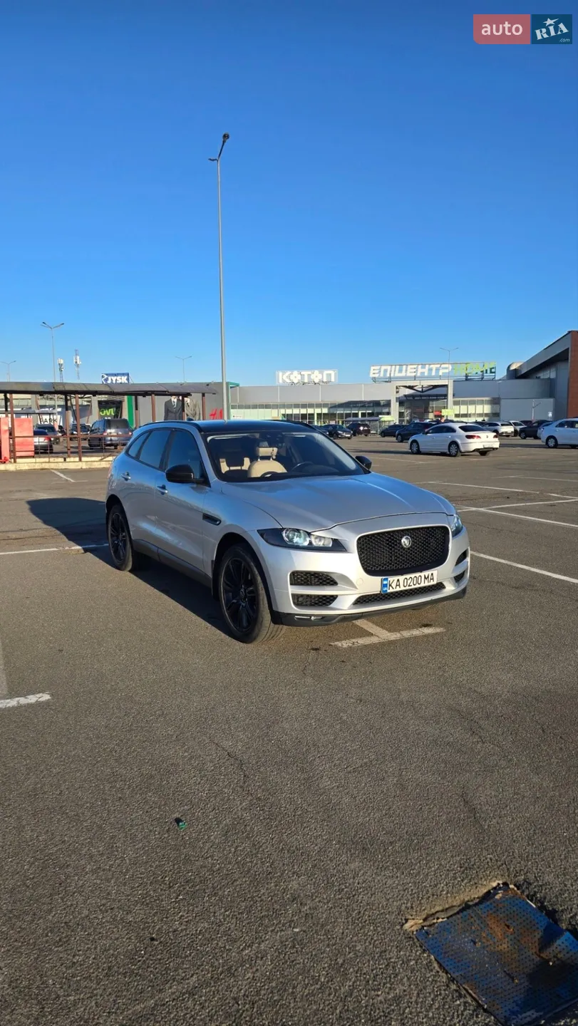 Jaguar F-Pace 2017 — 1