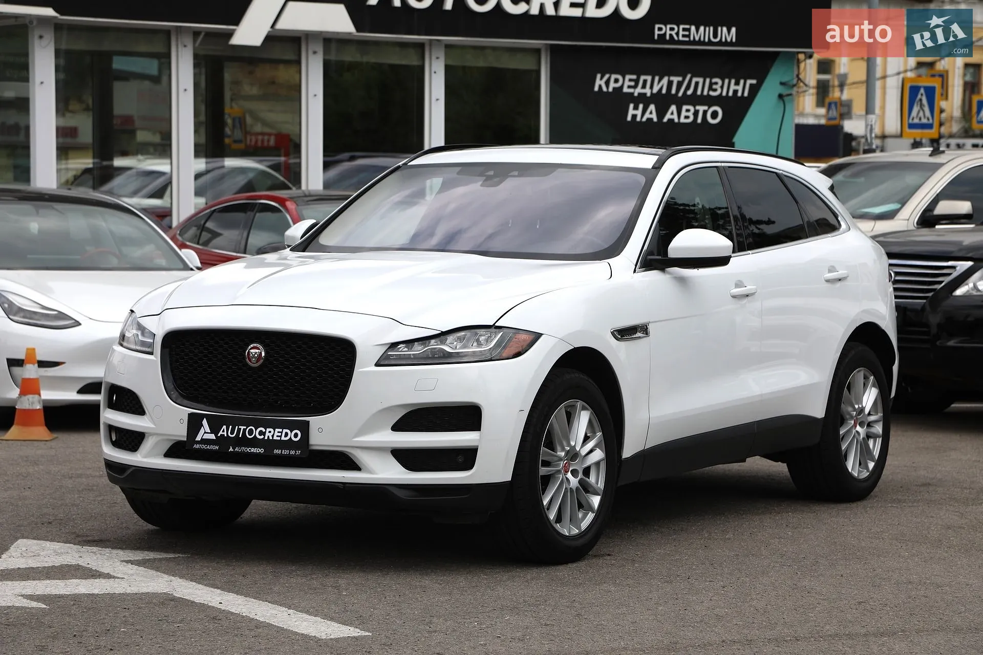 Jaguar F-Pace, 2018