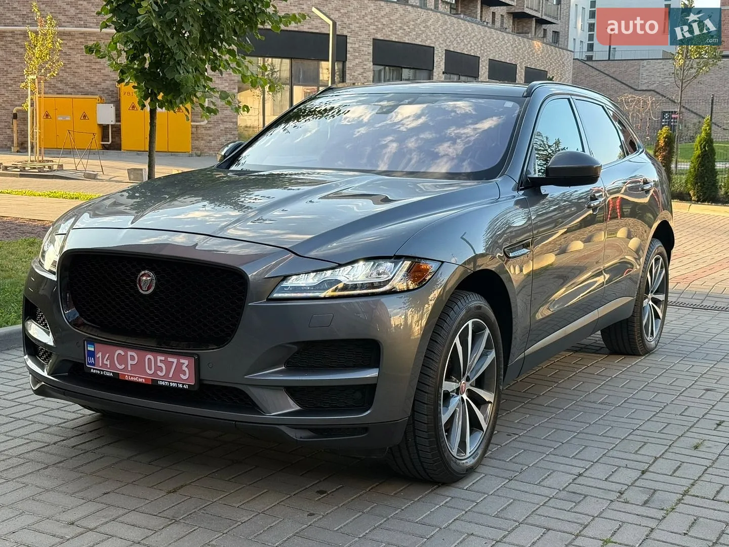 Jaguar F-Pace, 2018