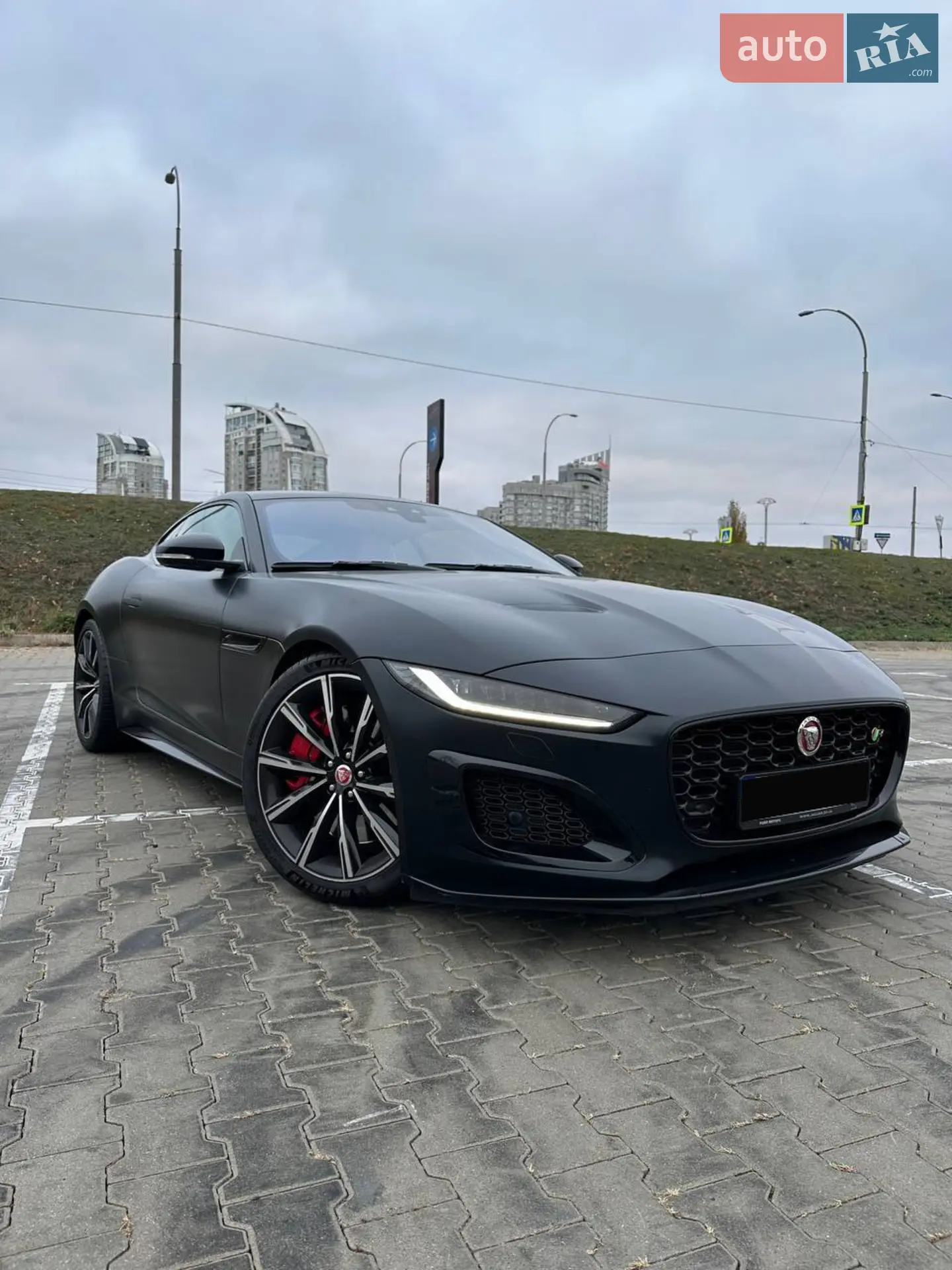 Jaguar F-Type, 2020