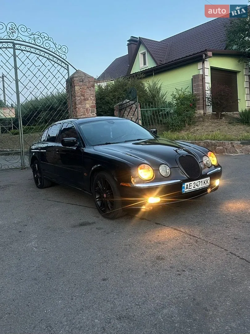 Jaguar S-Type, 2000