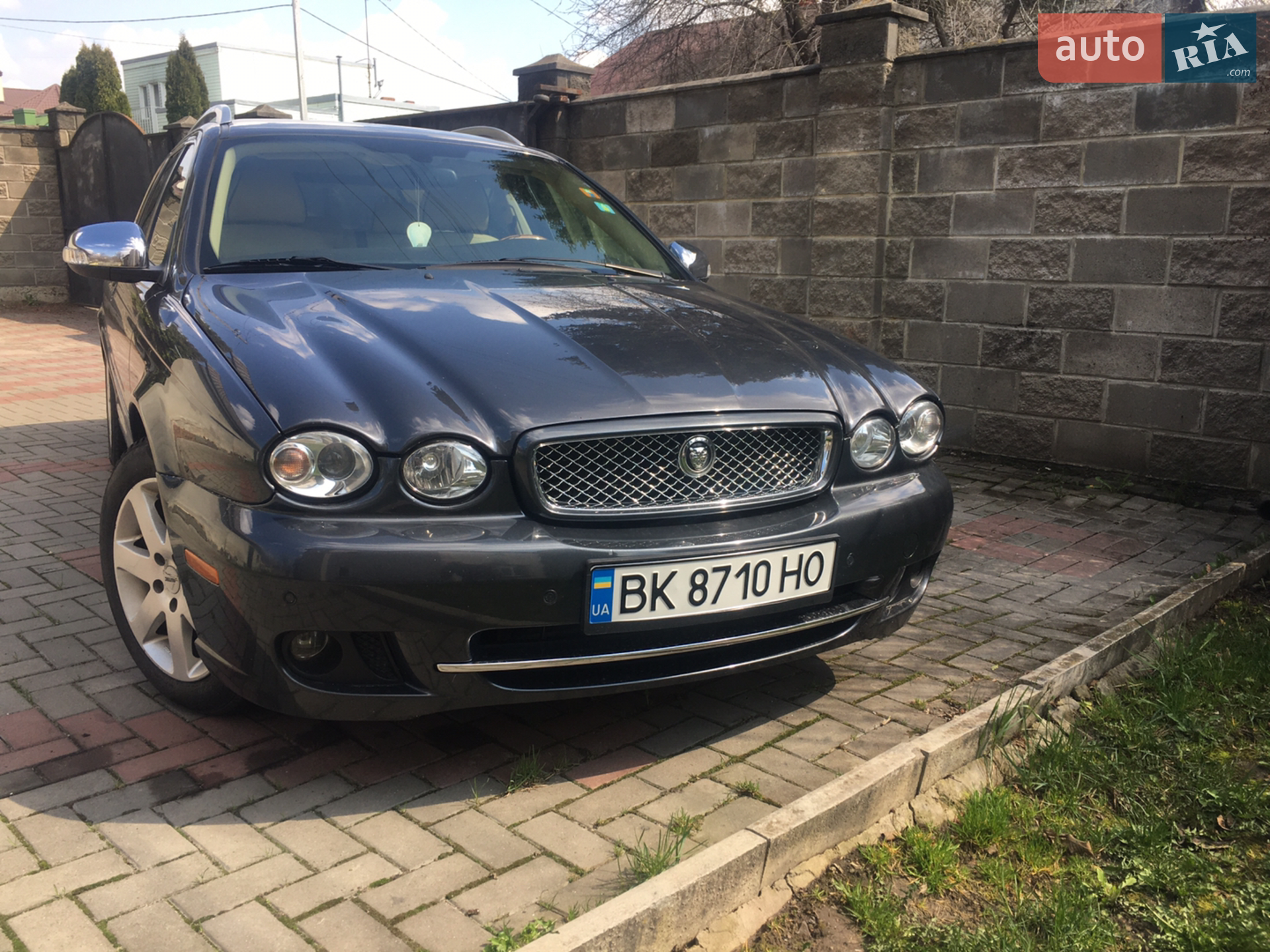 Jaguar X-Type, 2009
