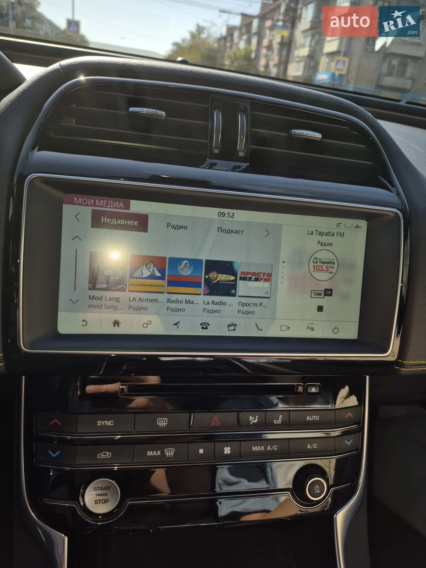 Jaguar XE, 2018