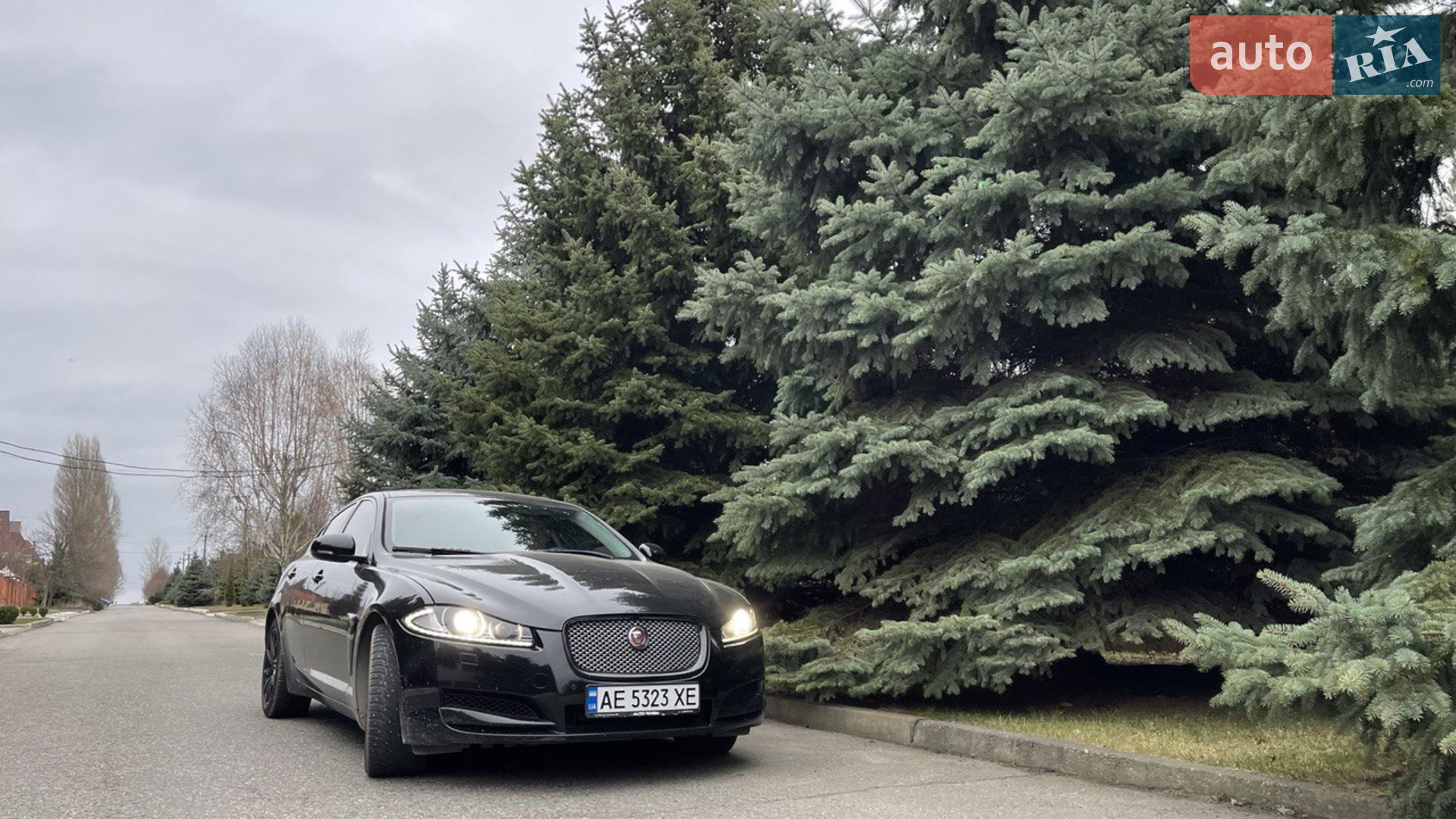 Jaguar XF, 2013