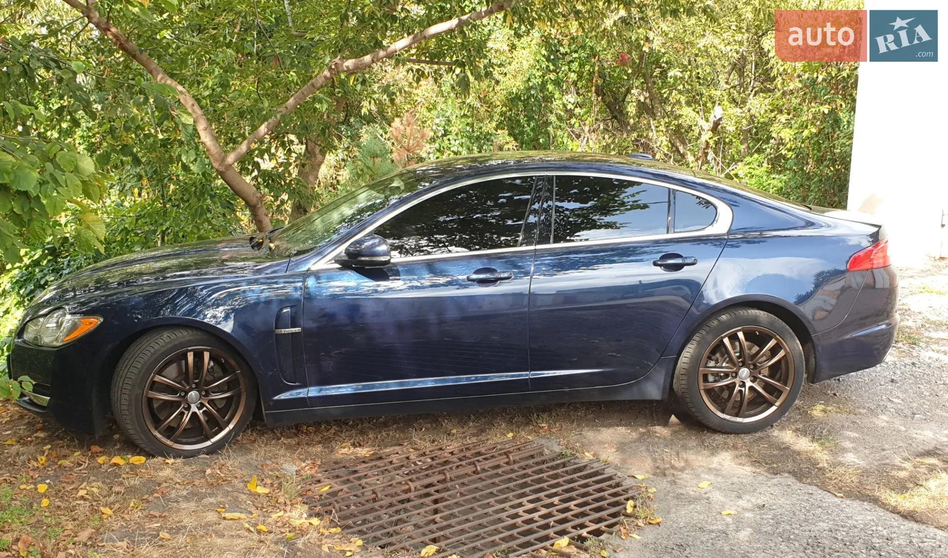 Jaguar XF, 2010