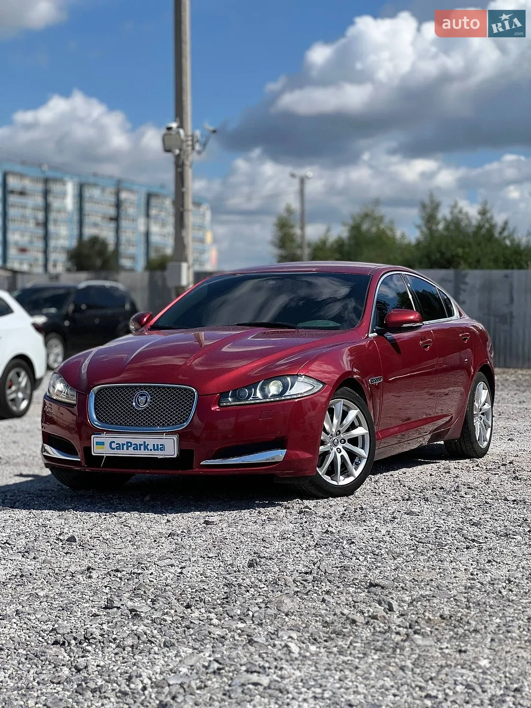 Jaguar XF, 2013