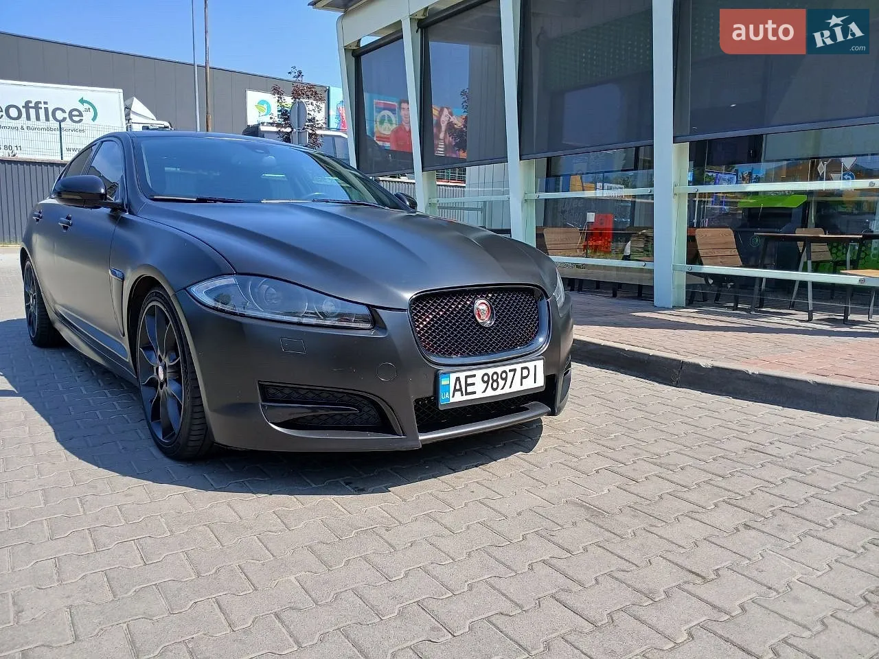 Jaguar XF, 2015