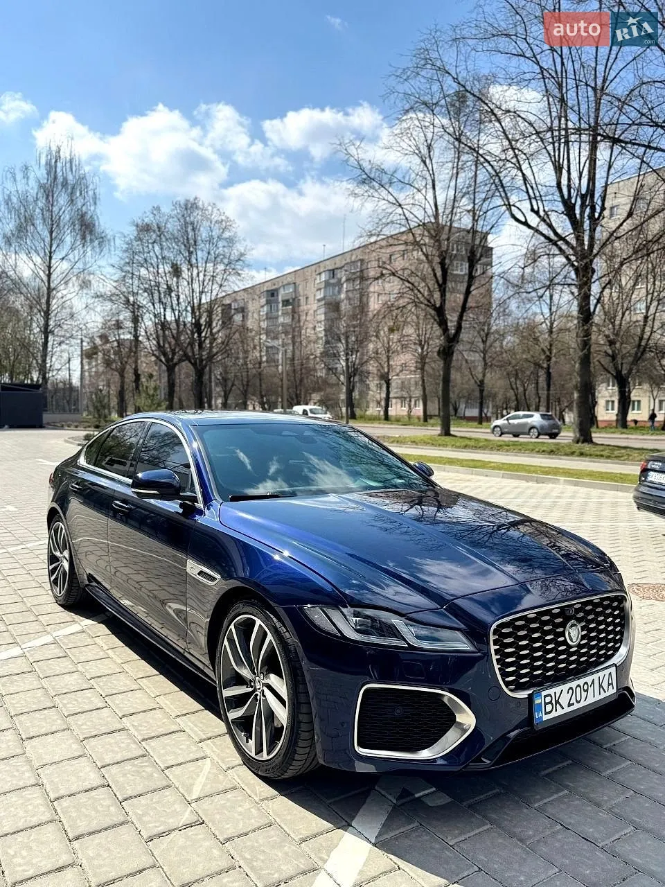 Jaguar XF, 2023