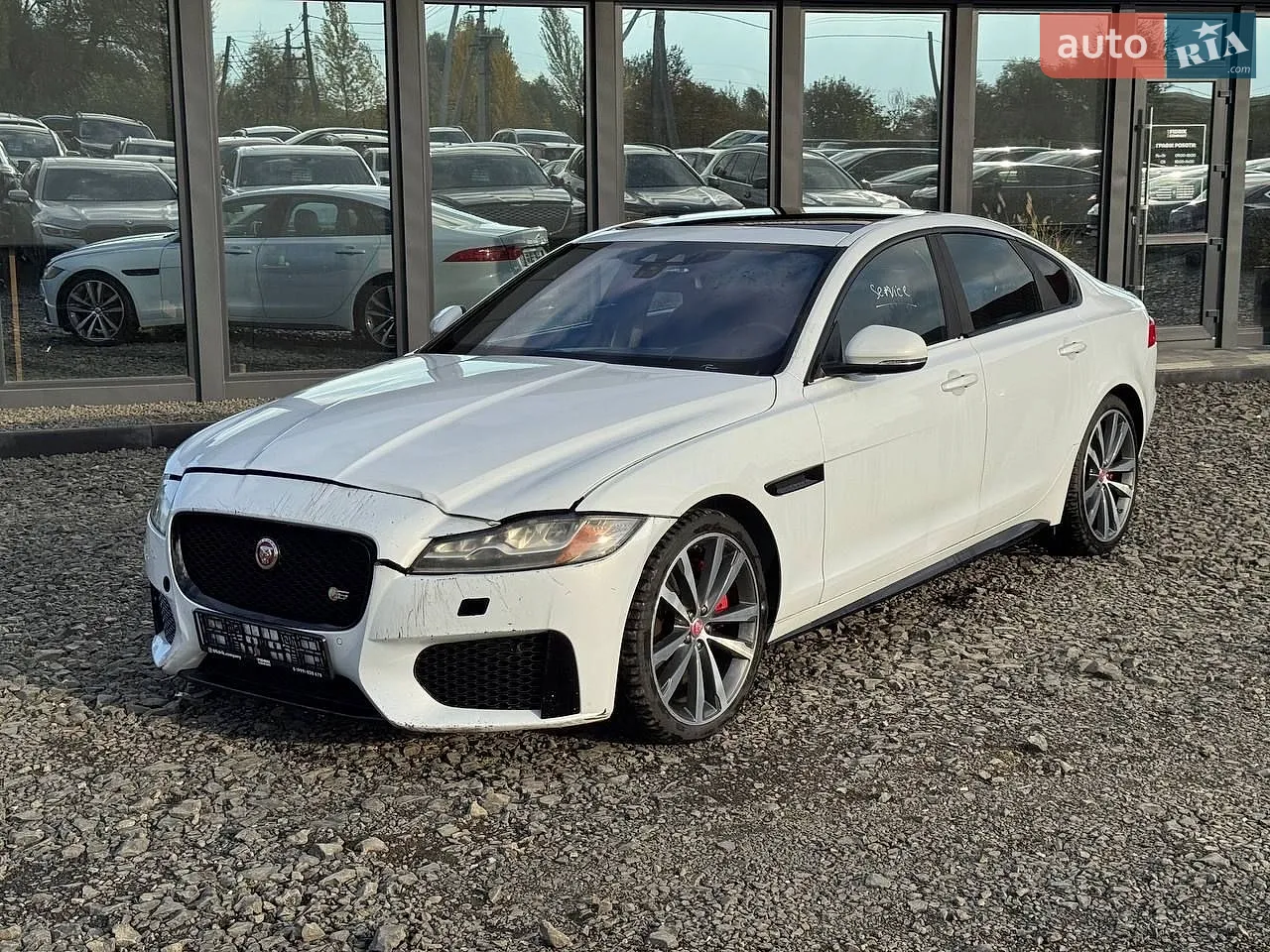 Jaguar XF, 2015