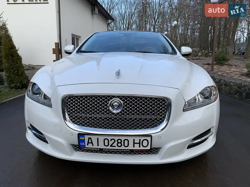 Jaguar XJ, 2012