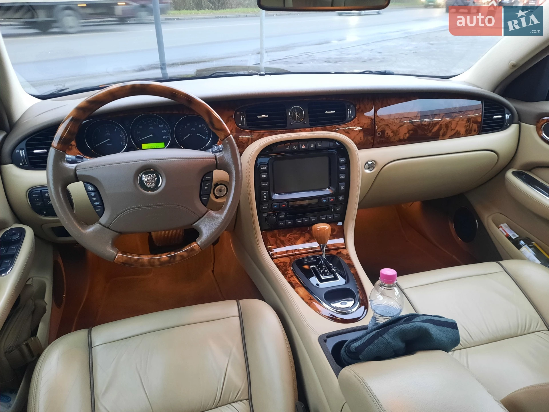 Jaguar XJ, 2005