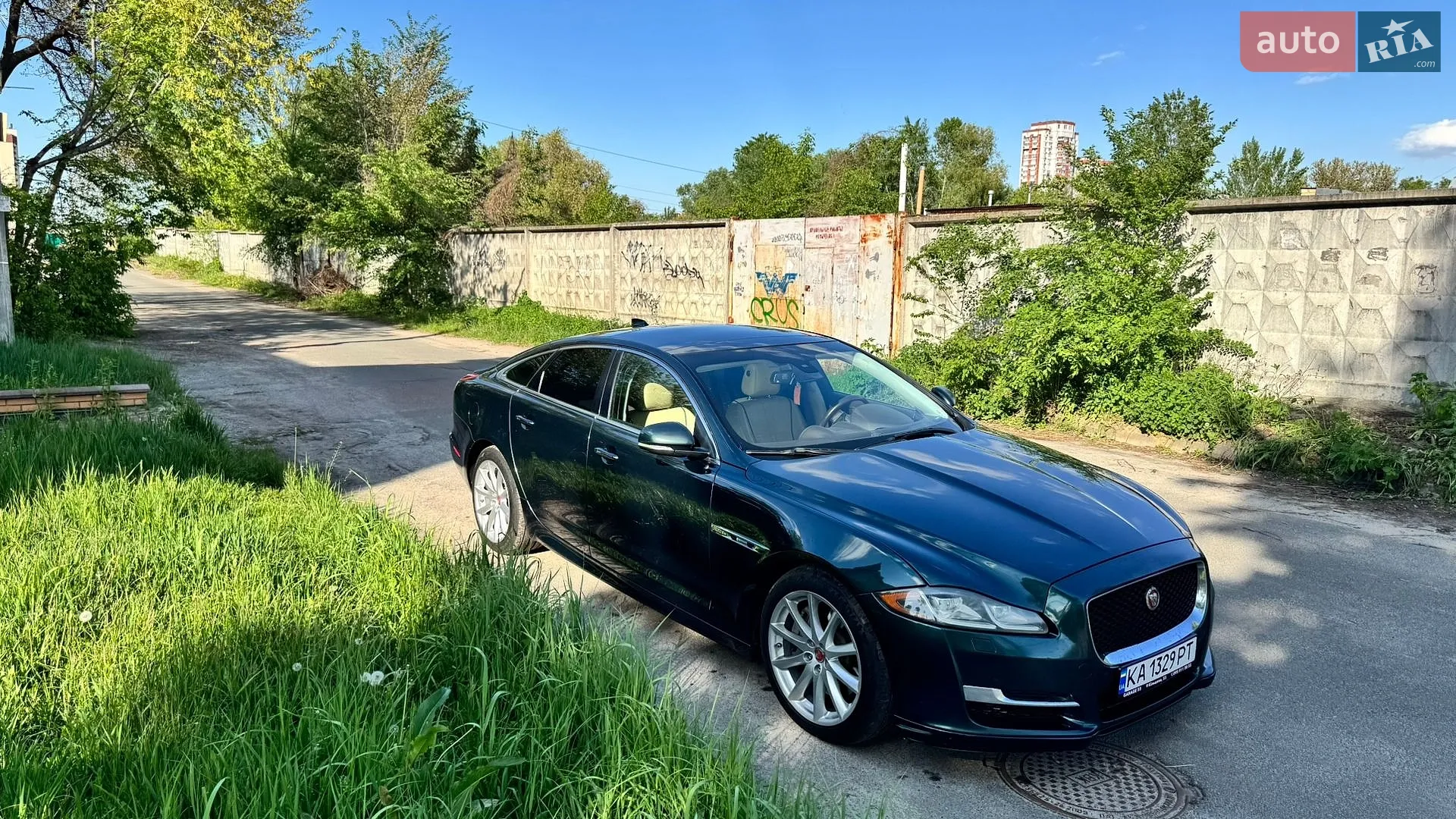 Jaguar XJ, 2016