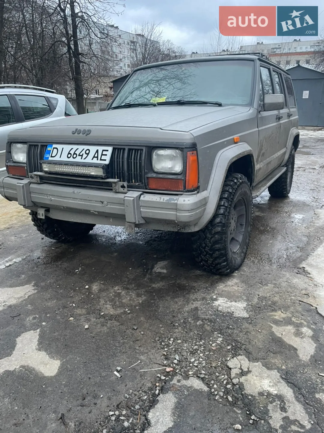 Jeep Cherokee, 1989