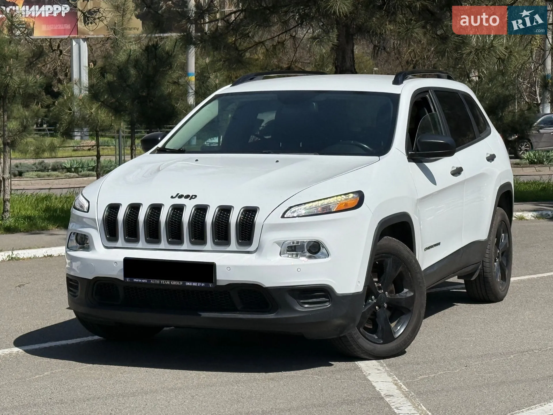 Jeep Cherokee, 2016