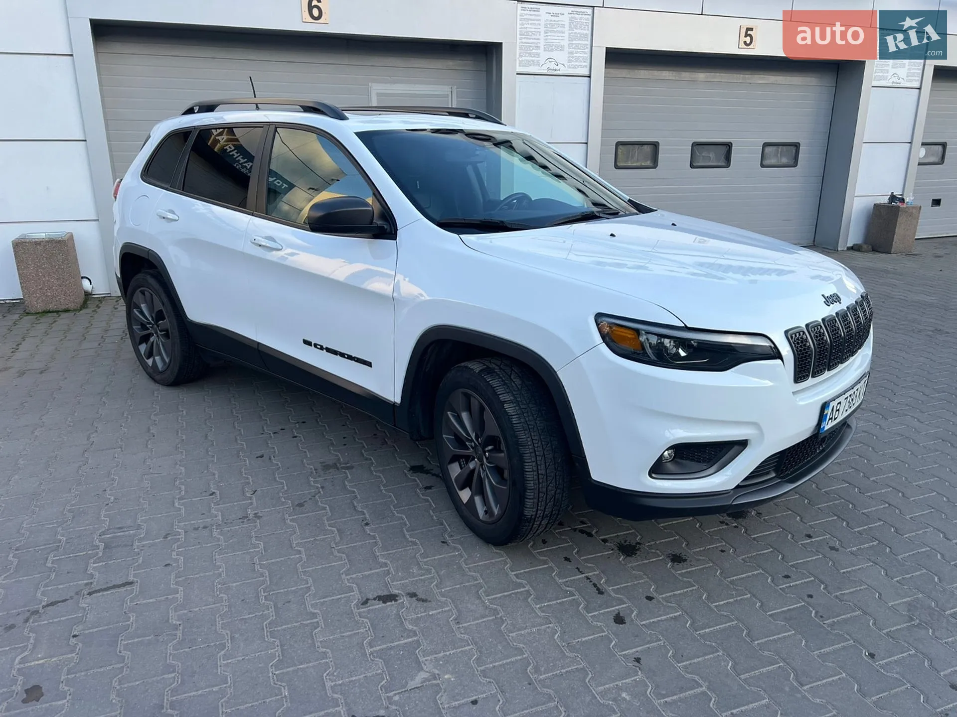Jeep Cherokee, 2021
