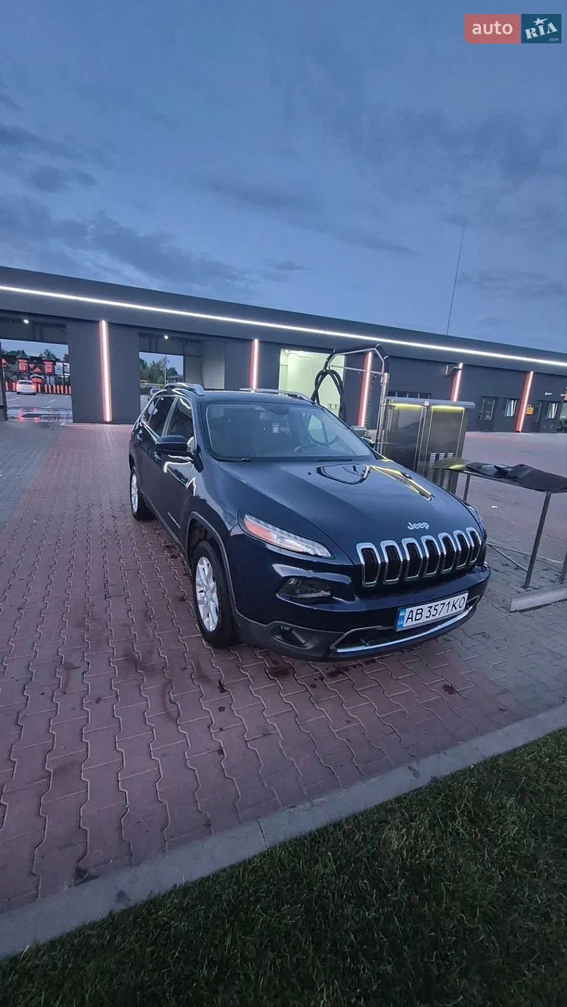 Jeep Cherokee 2017 — 1