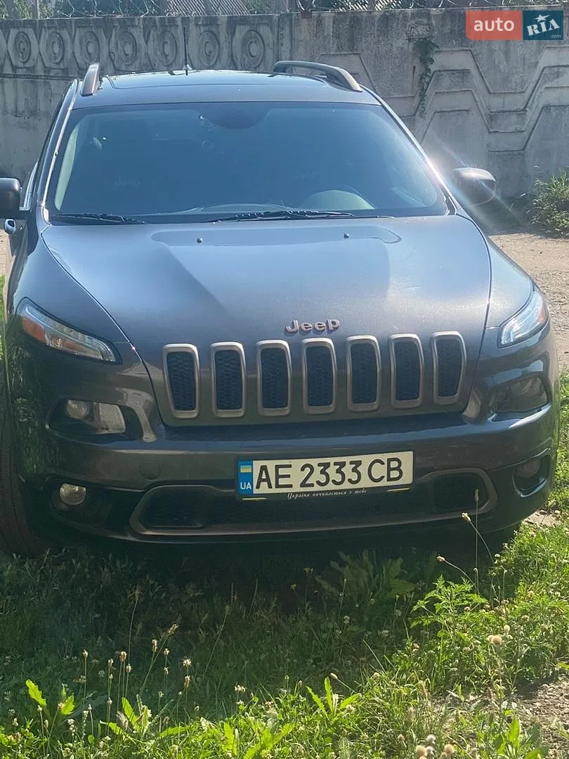 Jeep Cherokee, 2016