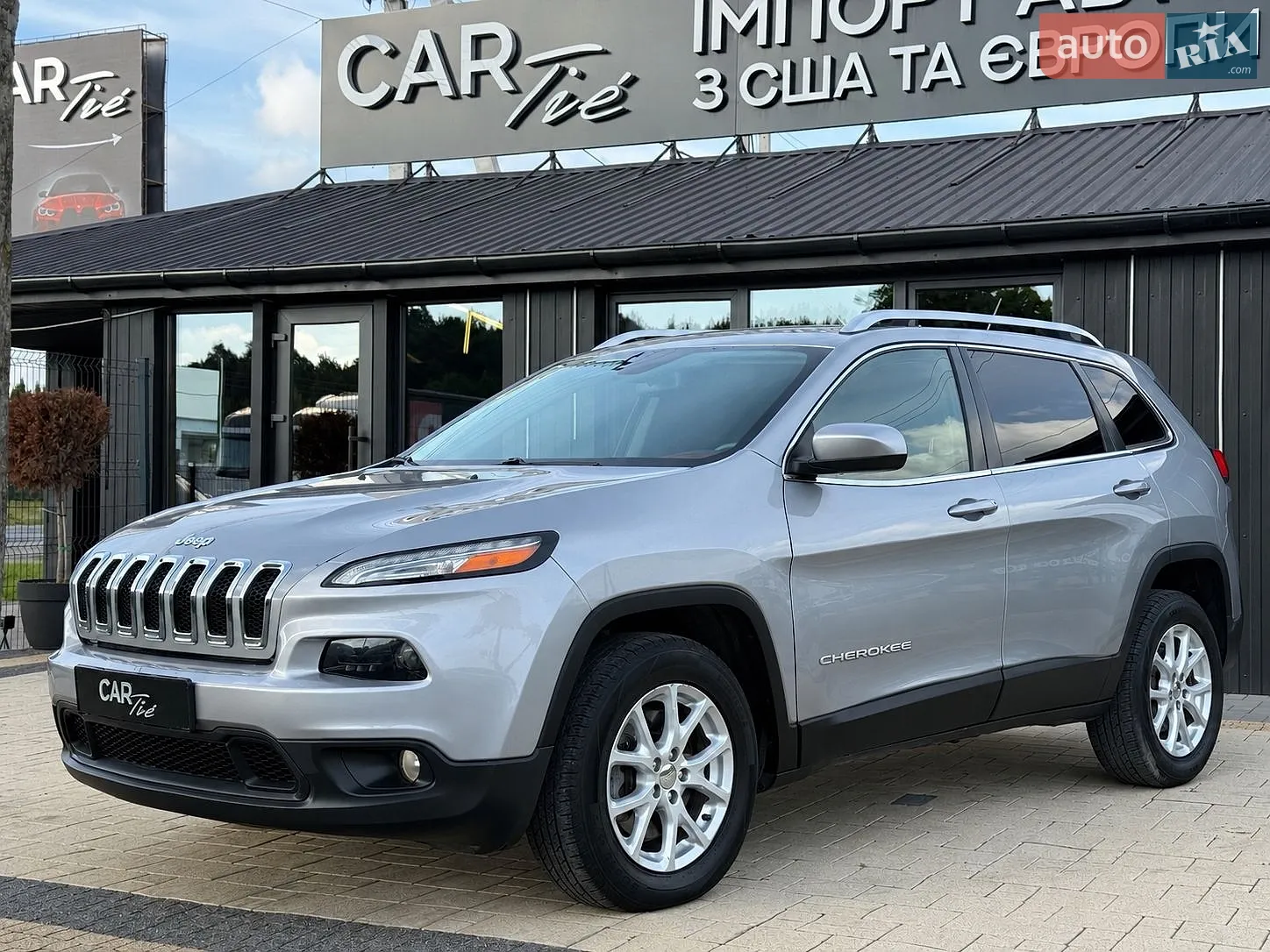 Jeep Cherokee, 2015