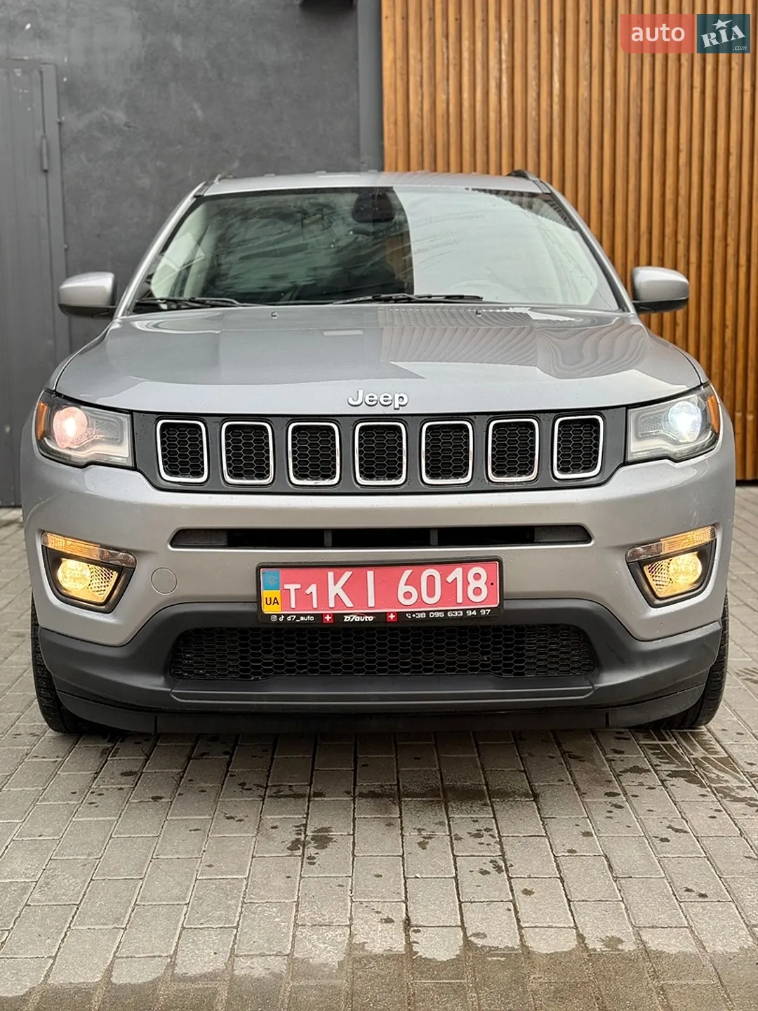 Jeep Compass 2018 — 1