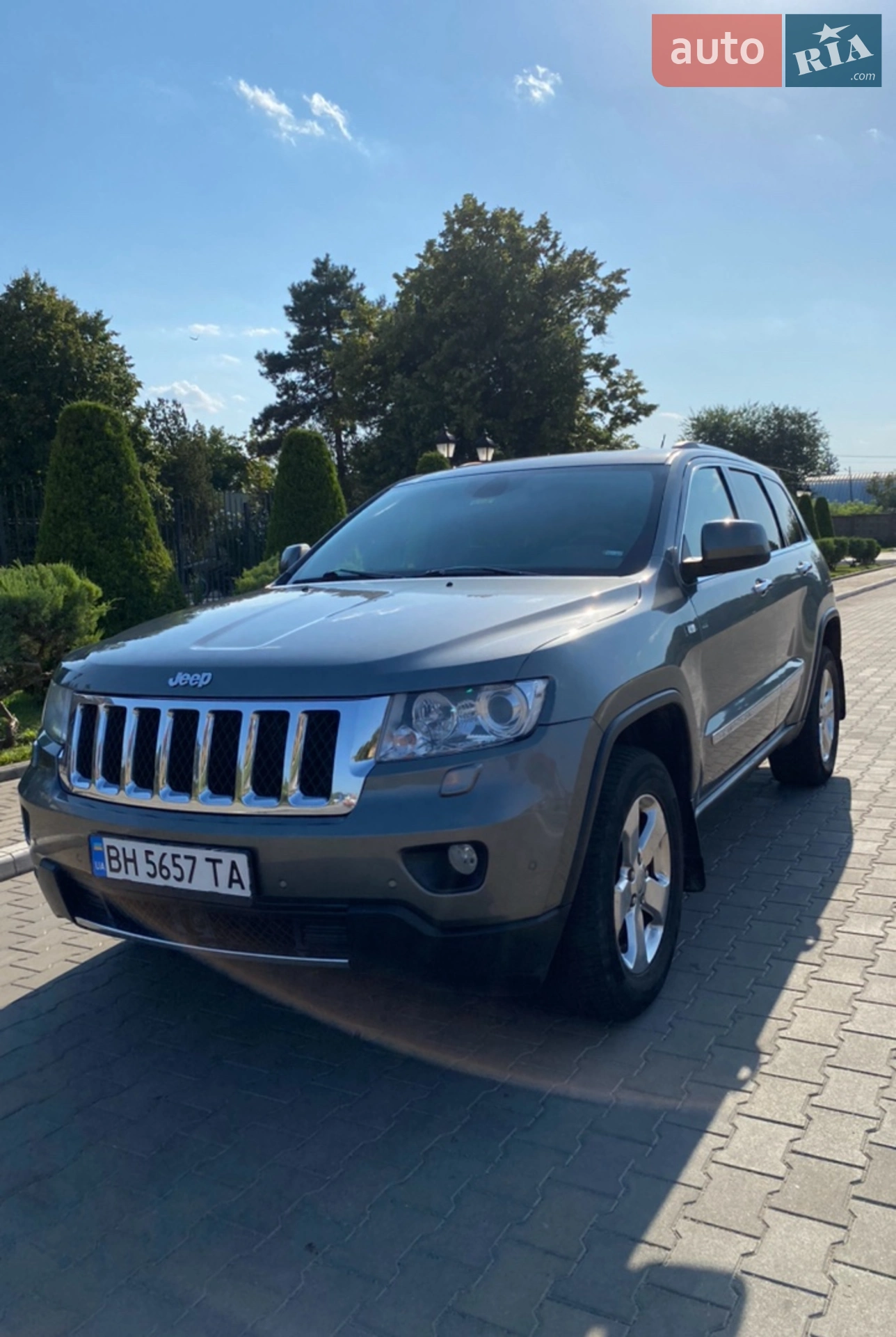 Jeep Grand Cherokee, 2011