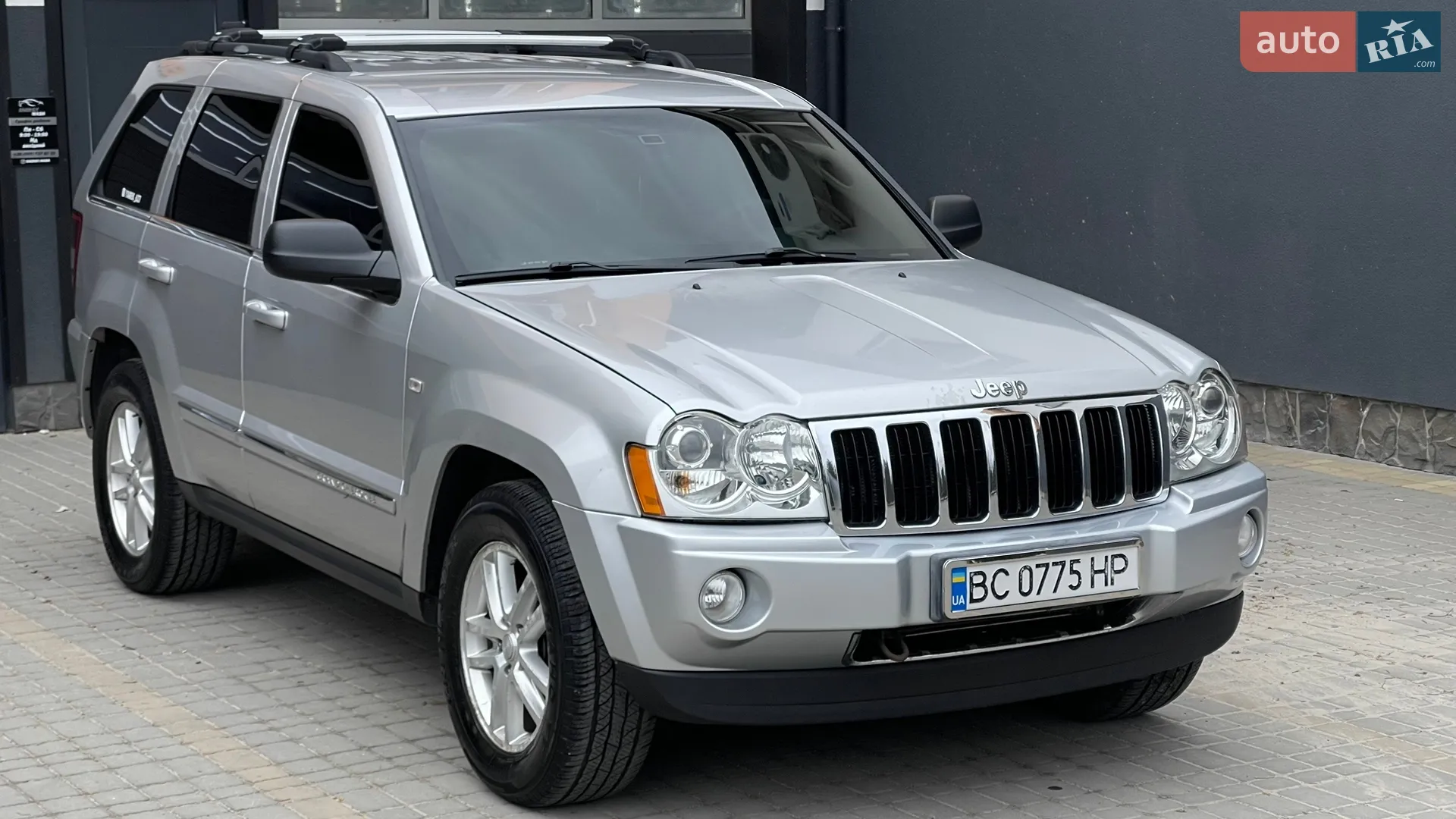 Jeep Grand Cherokee, 2005