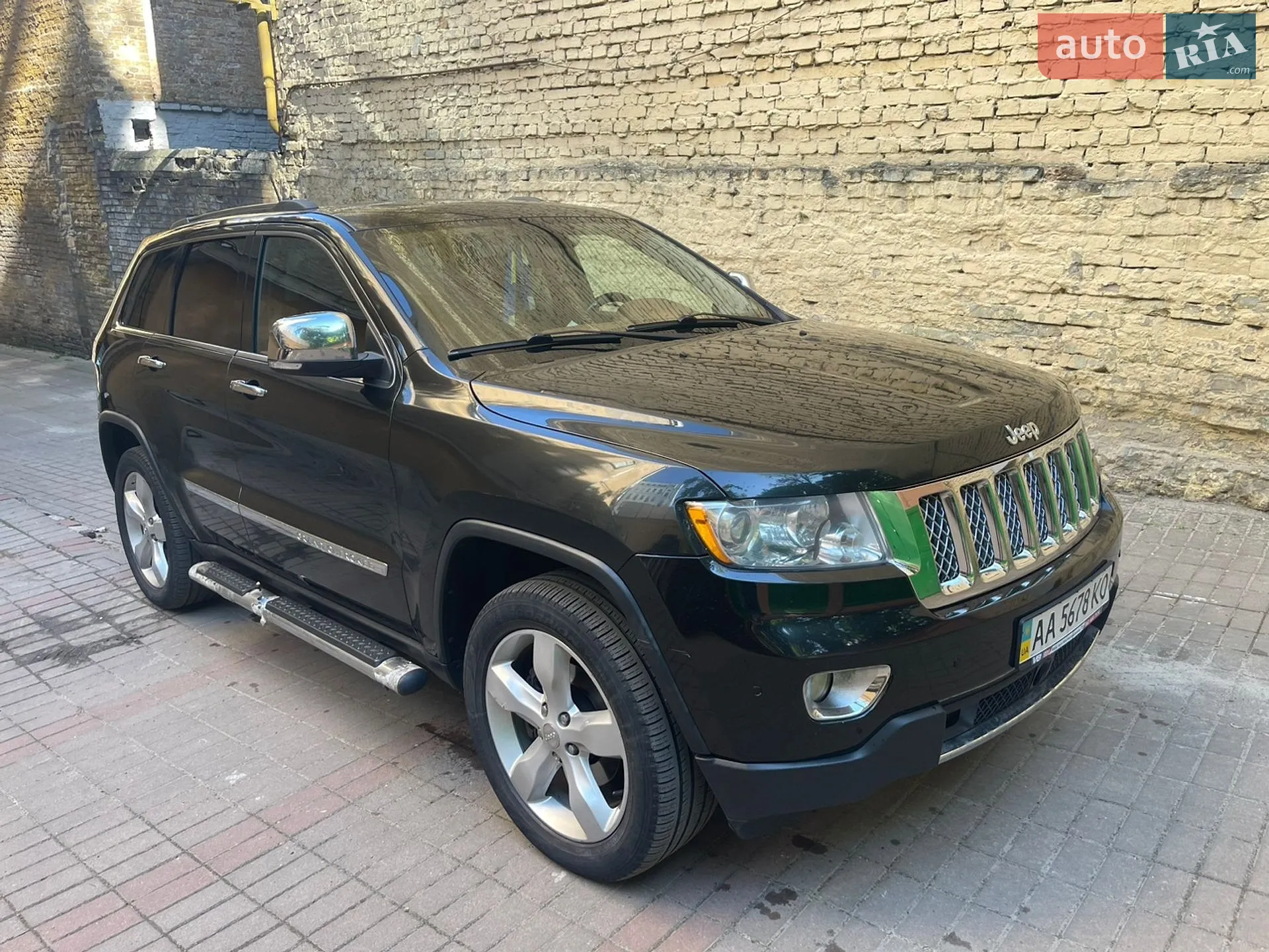 Jeep Grand Cherokee, 2011
