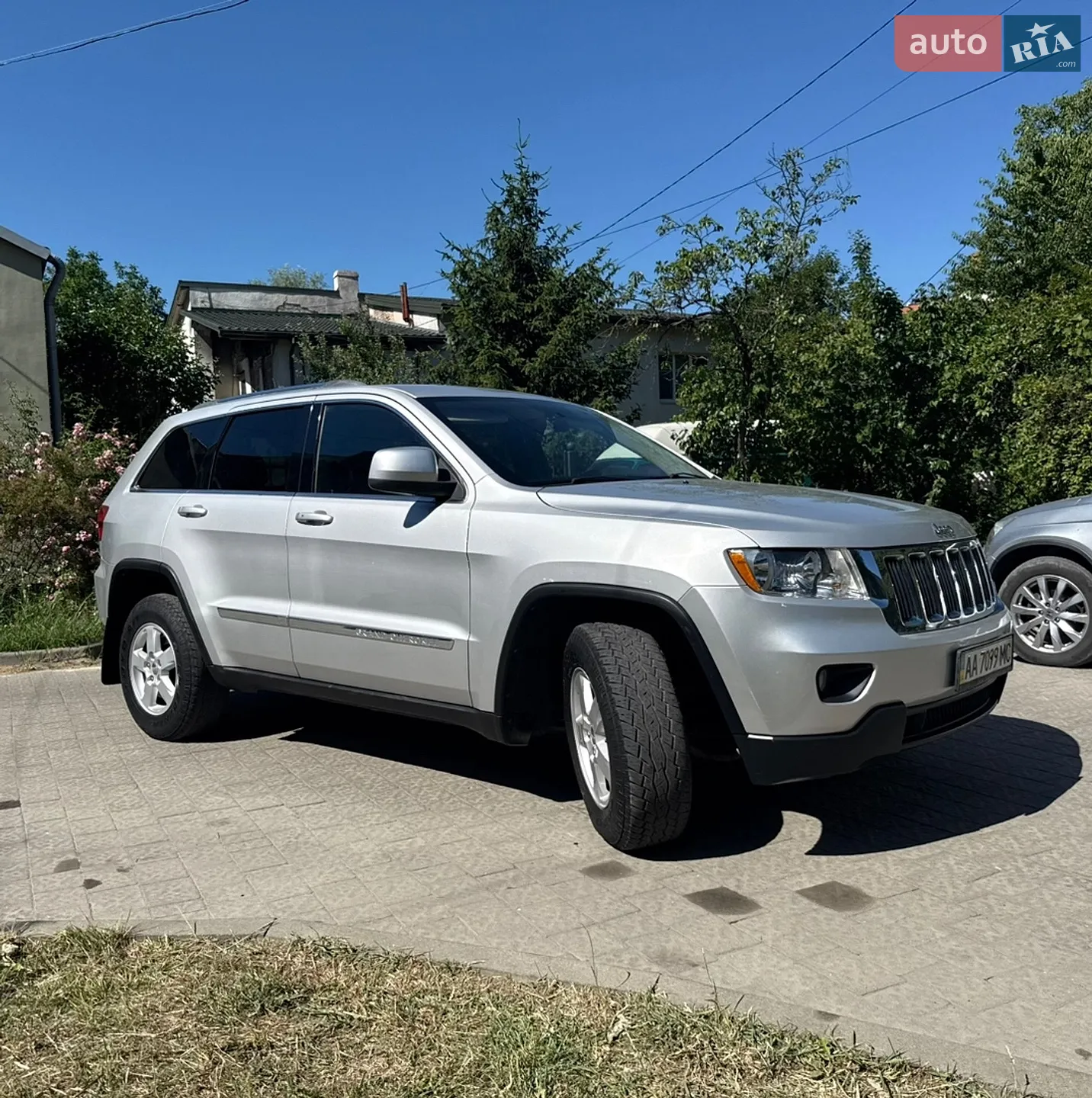 Jeep Grand Cherokee, 2011