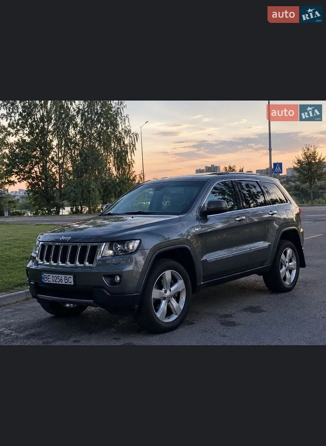 Jeep Grand Cherokee, 2011