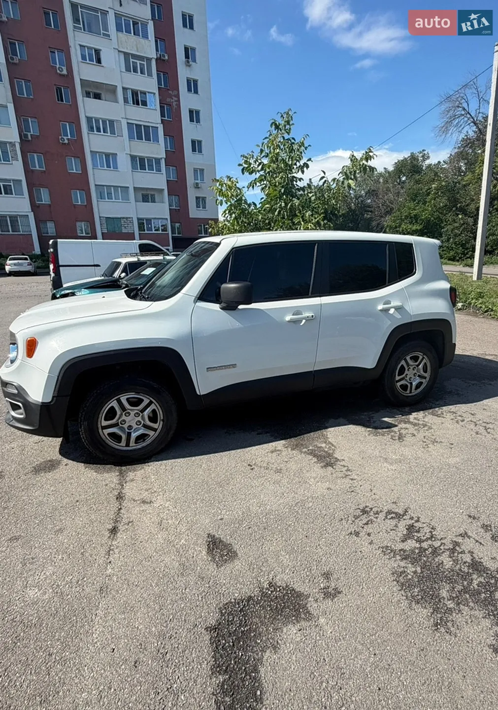 Jeep Renegade, 2015