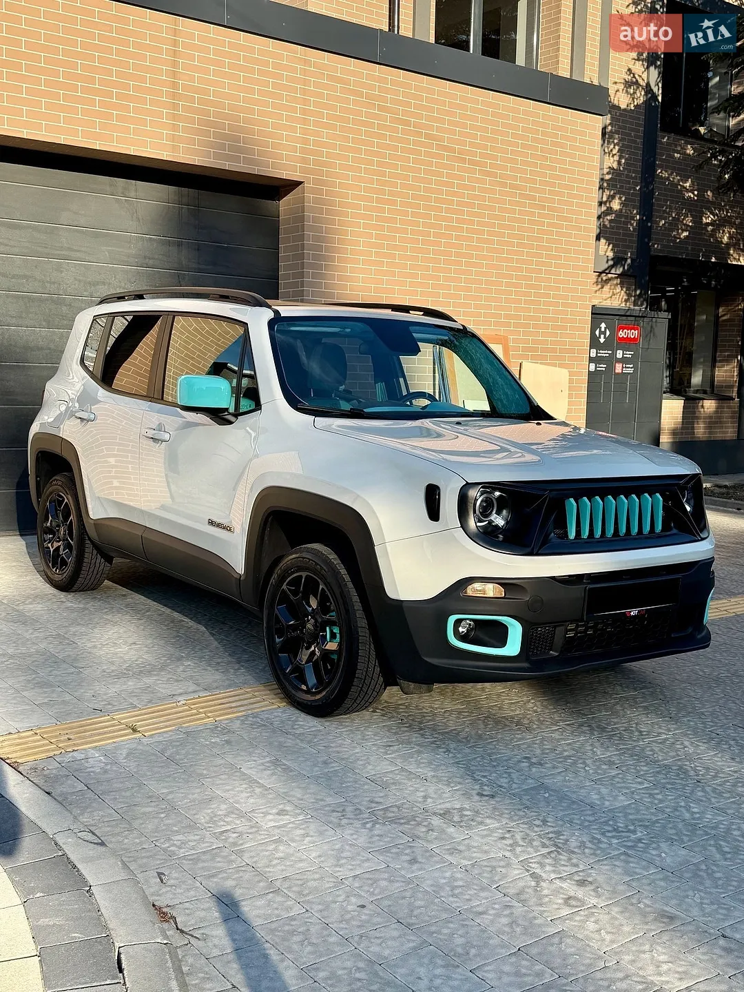 Jeep Renegade, 2015