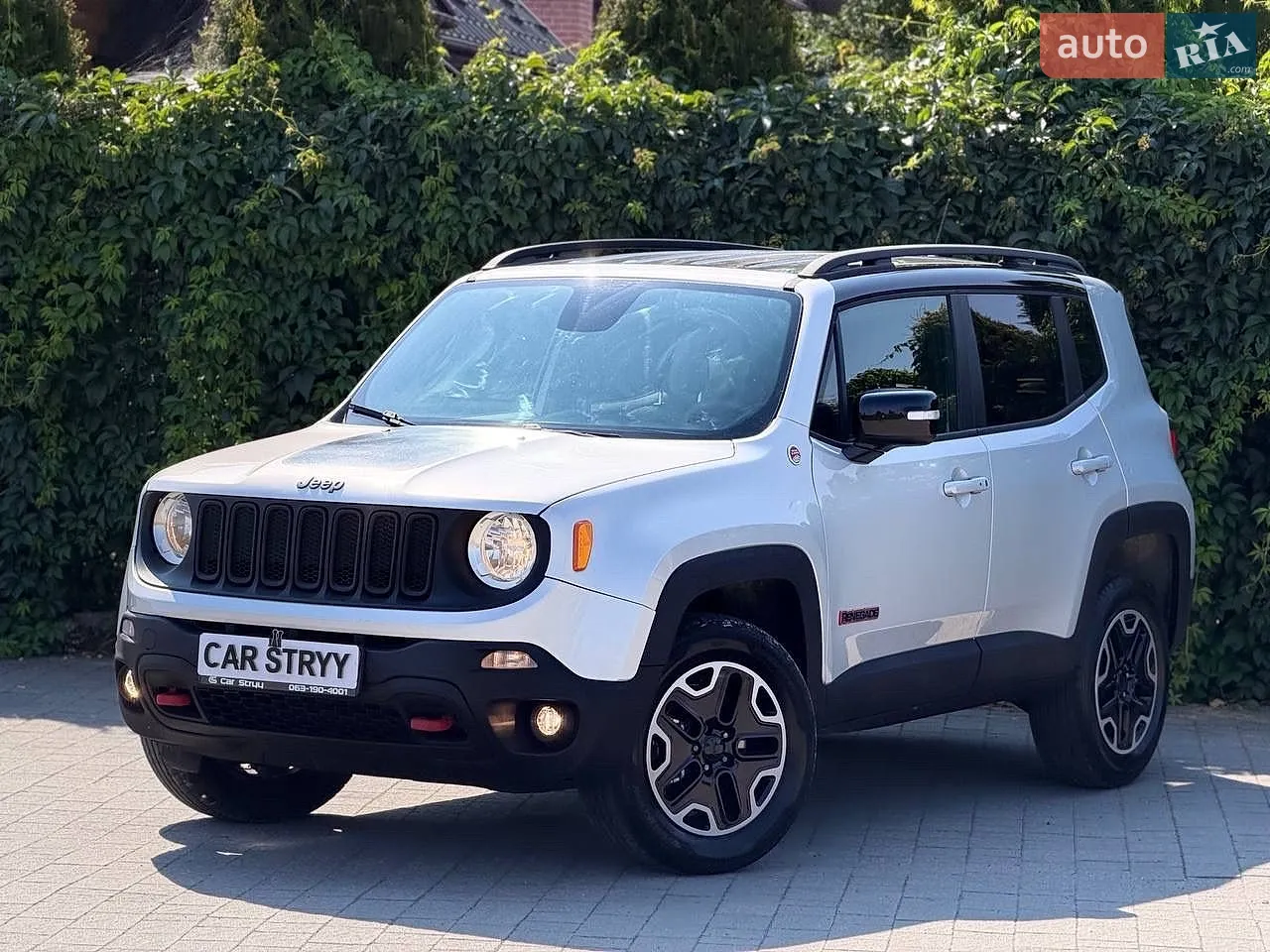 Jeep Renegade, 2016