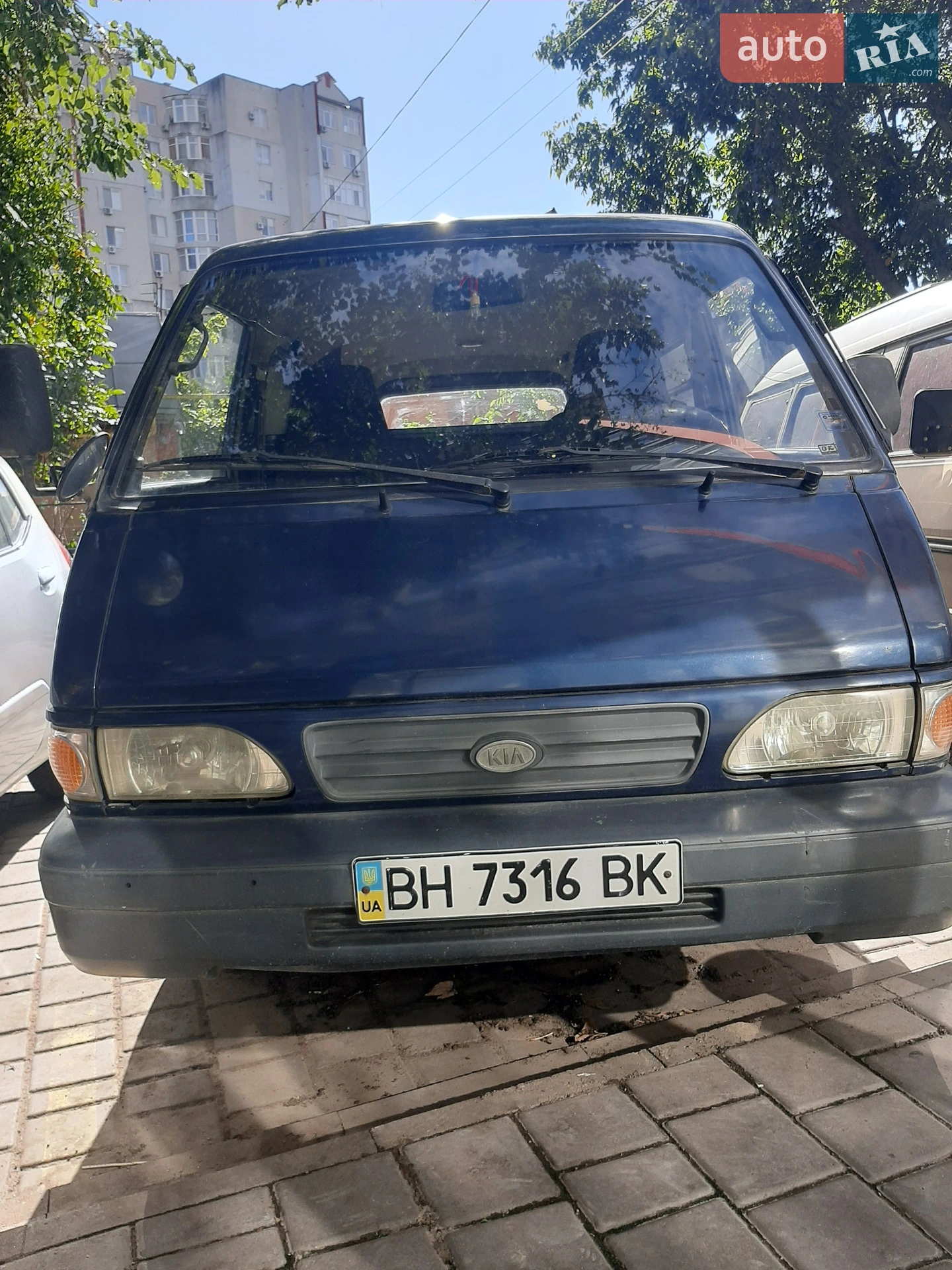 Kia Besta, 1997