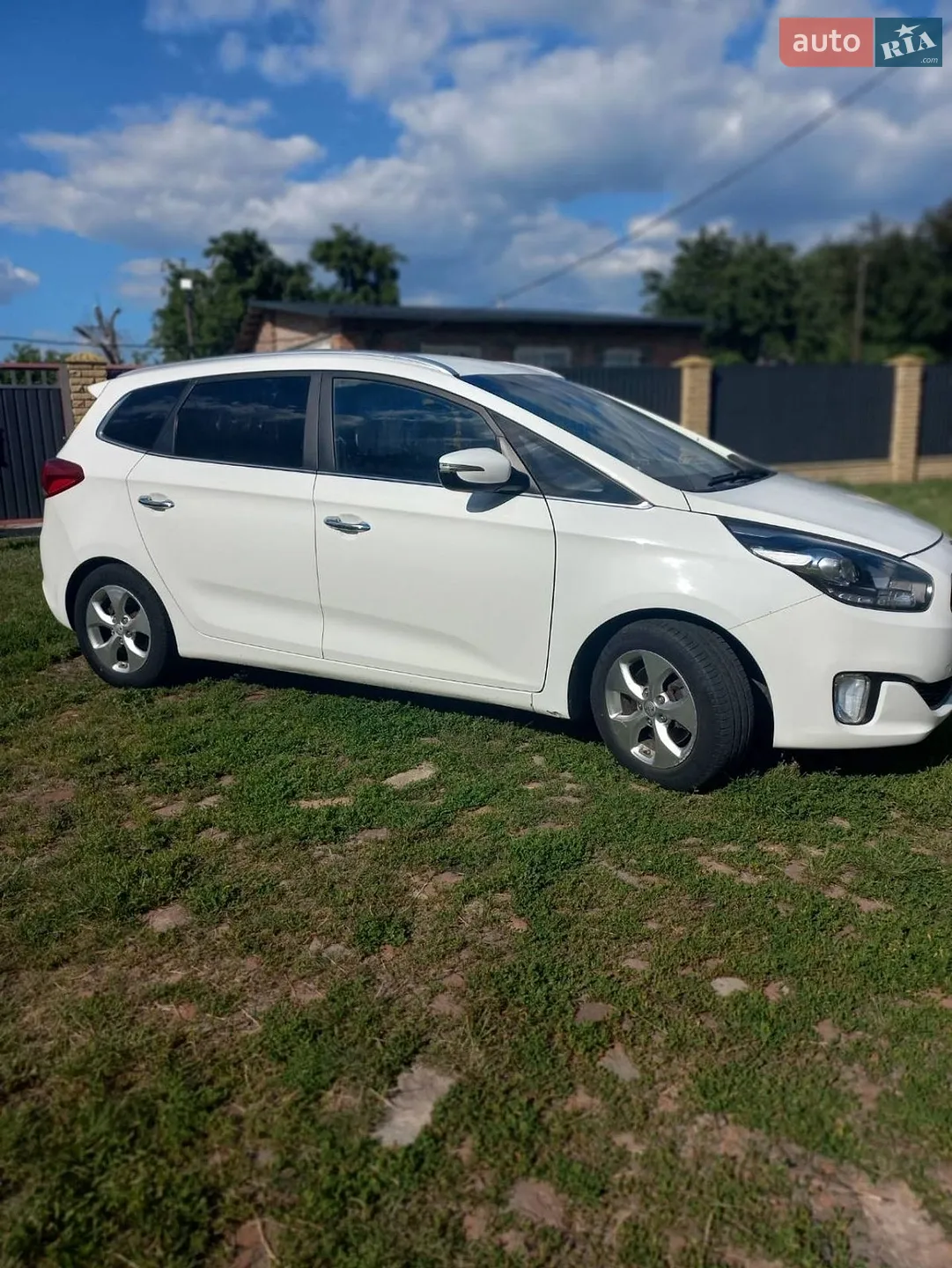 Kia Carens, 2015