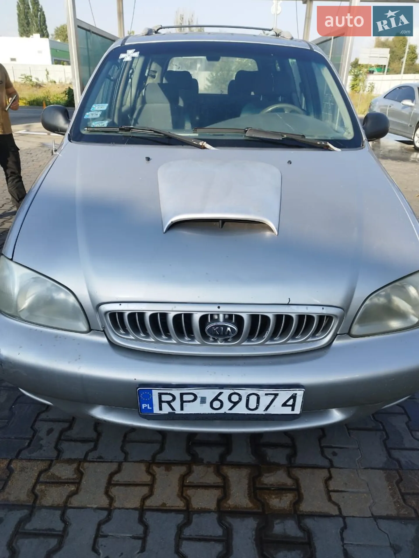 Kia Carnival, 1999